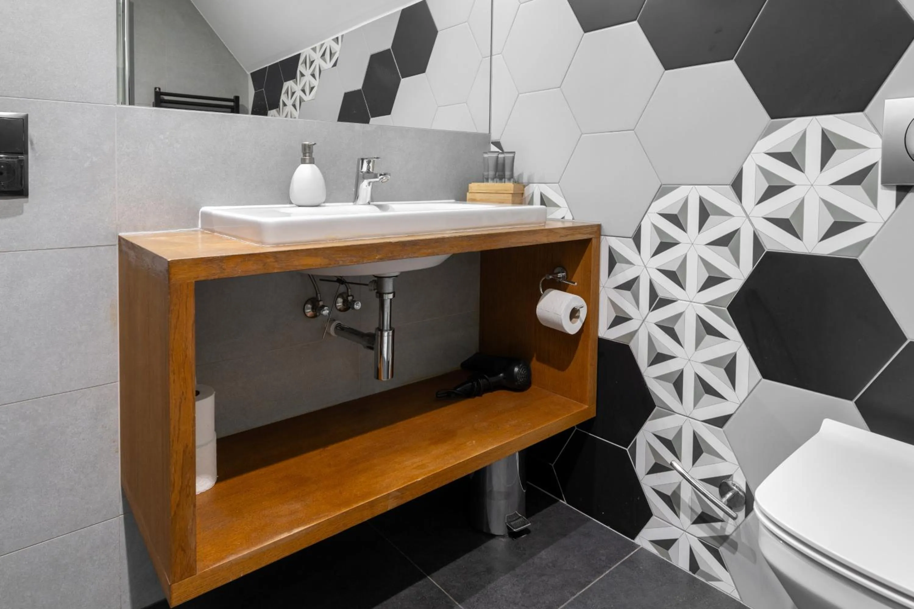 WILLA JAROSTA & SPA, AC -free parking