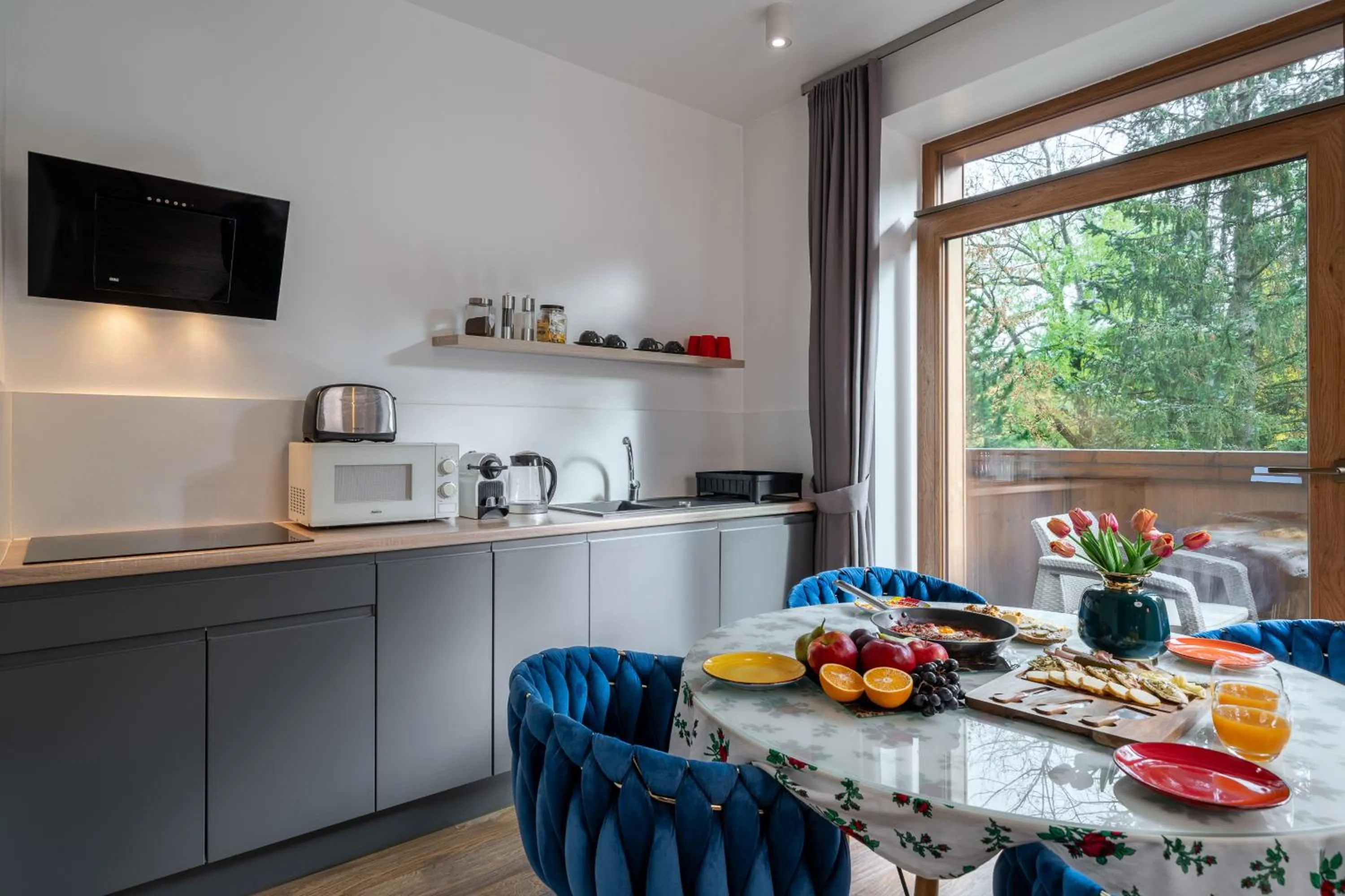 WILLA JAROSTA & SPA, AC -free parking