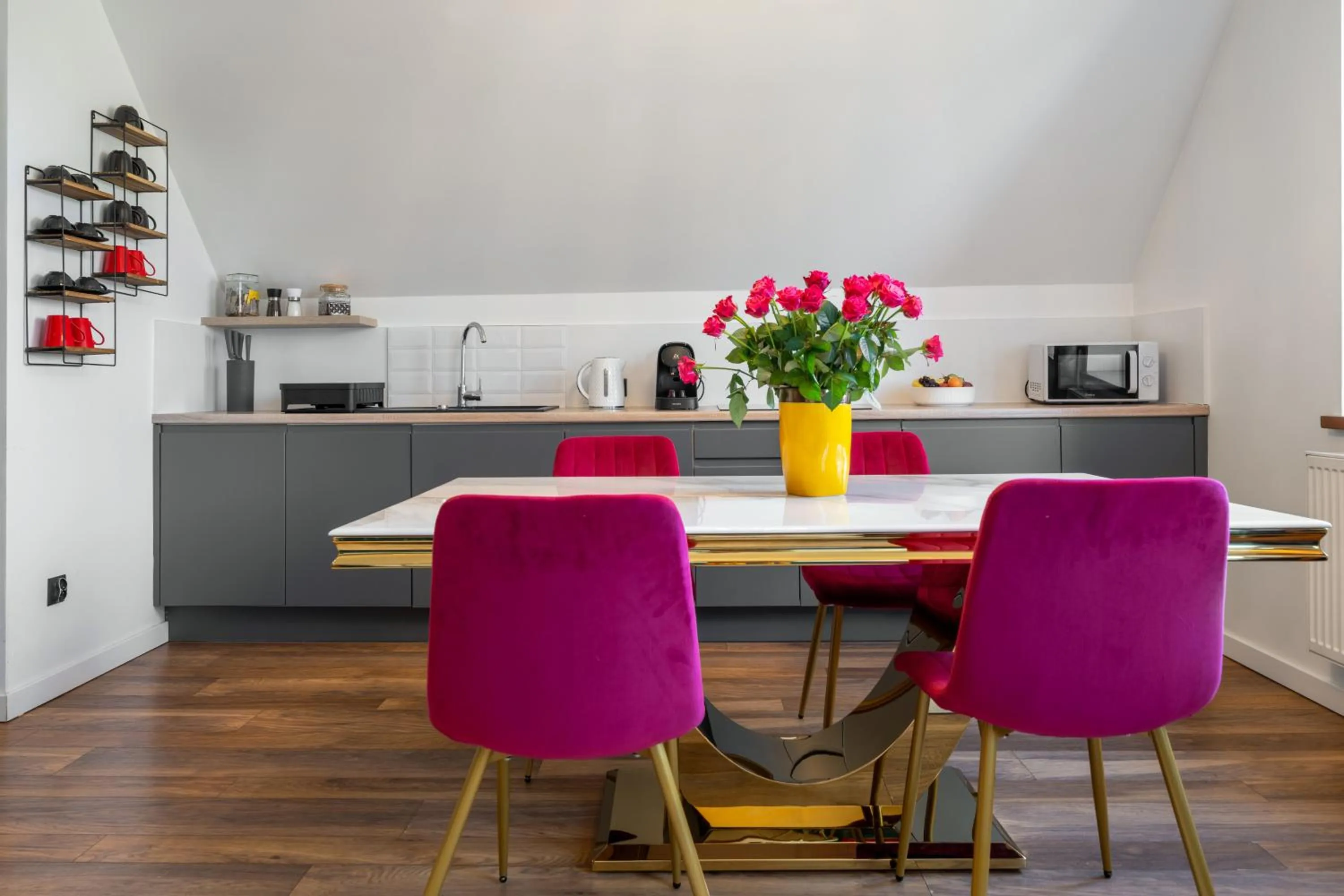 WILLA JAROSTA & SPA, AC -free parking