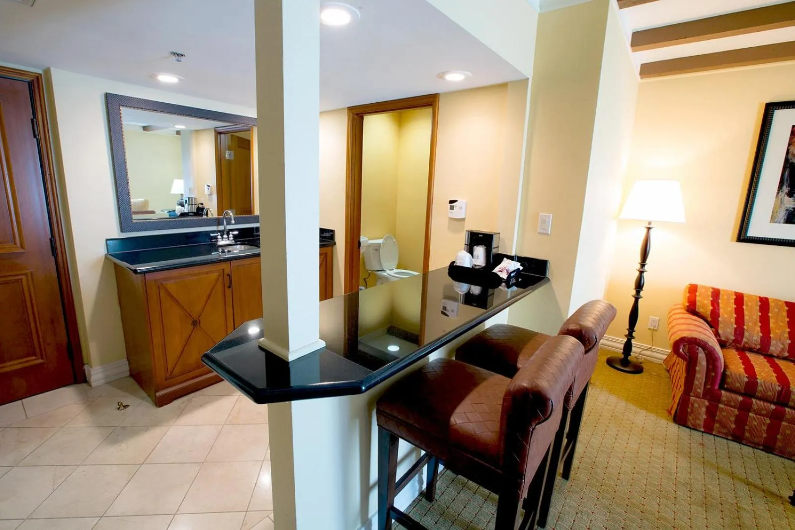 Kitchen or kitchenette in La Posada Hotel