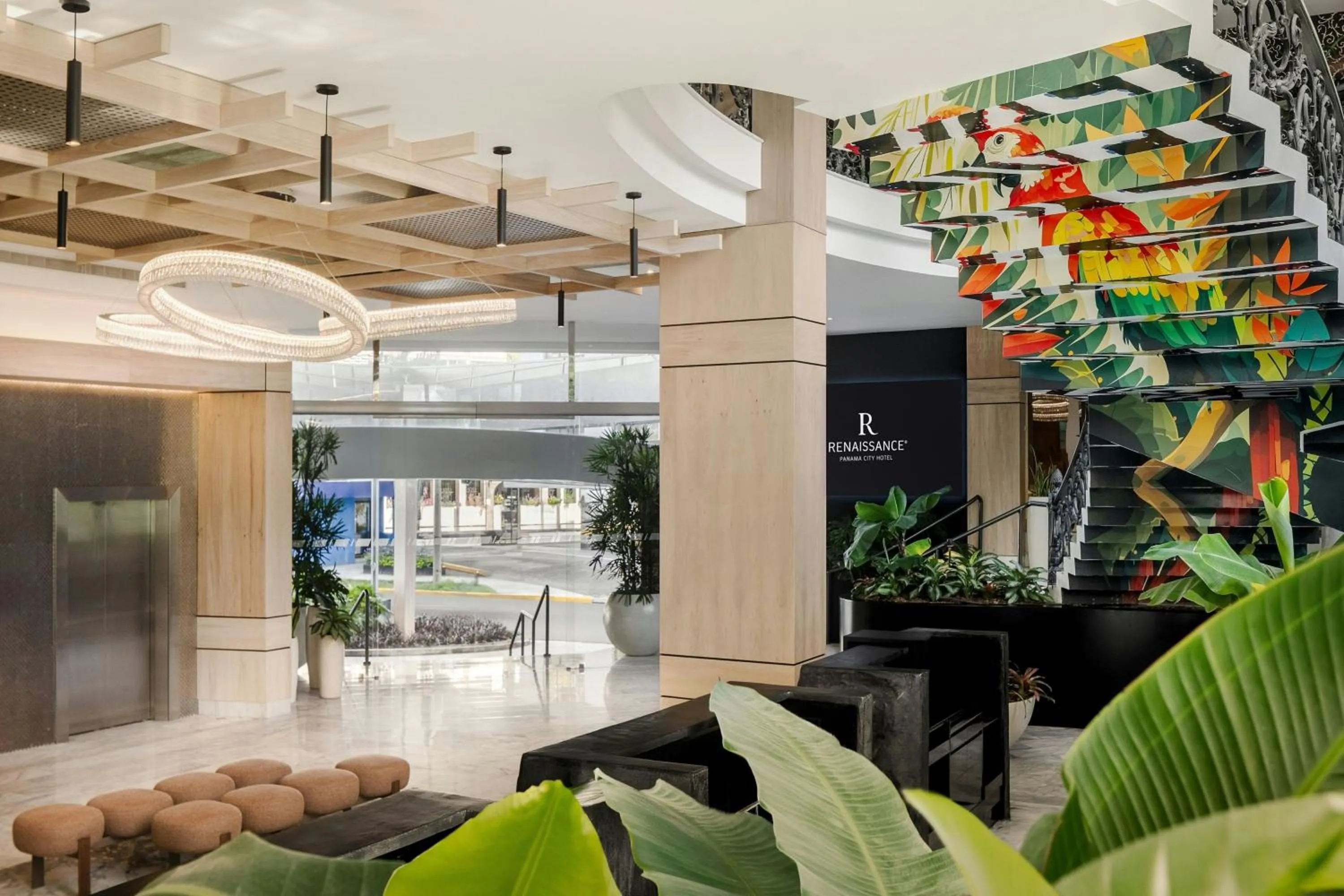 Lobby or reception in Renaissance Panama City Hotel