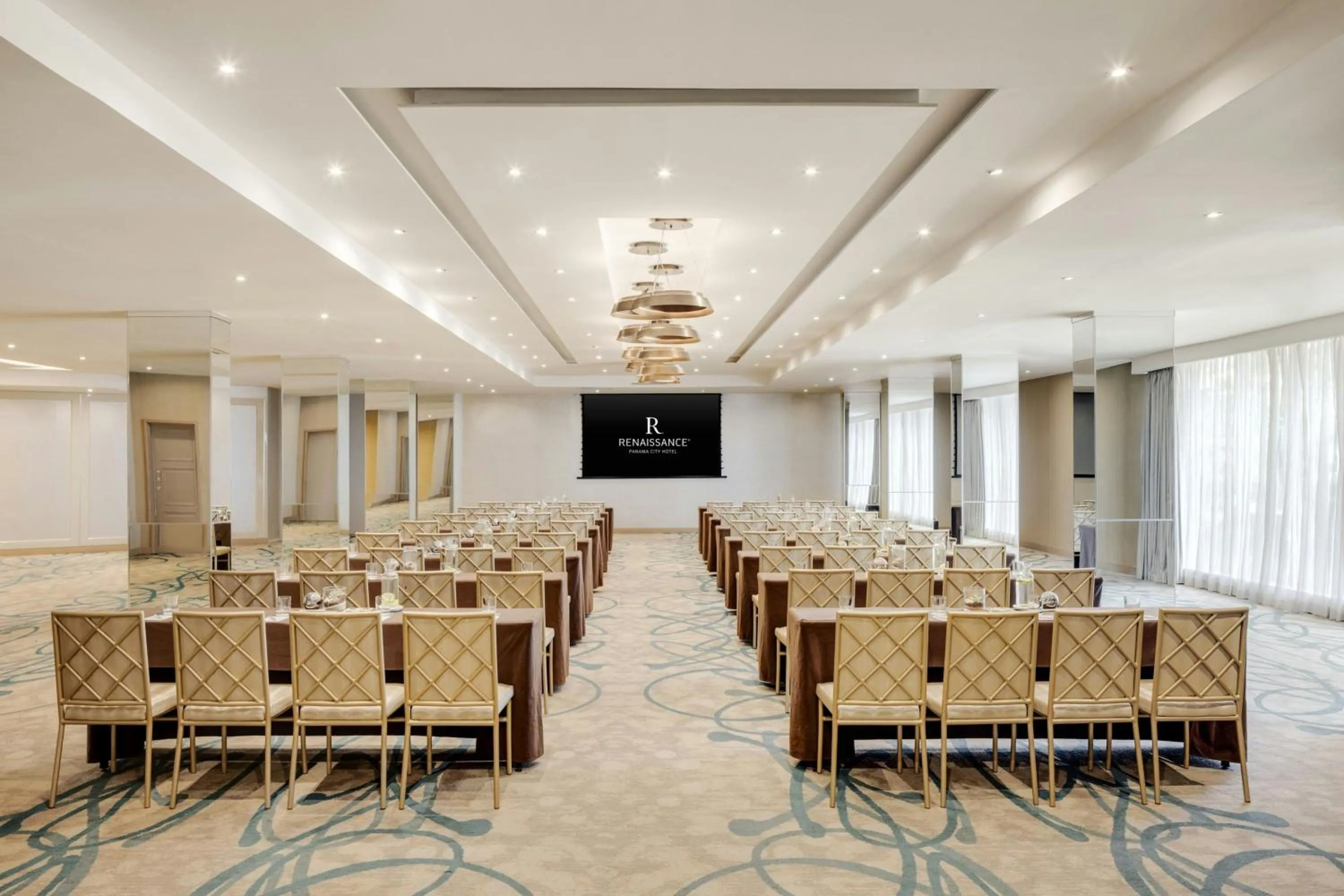 Meeting/conference room in Renaissance Panama City Hotel
