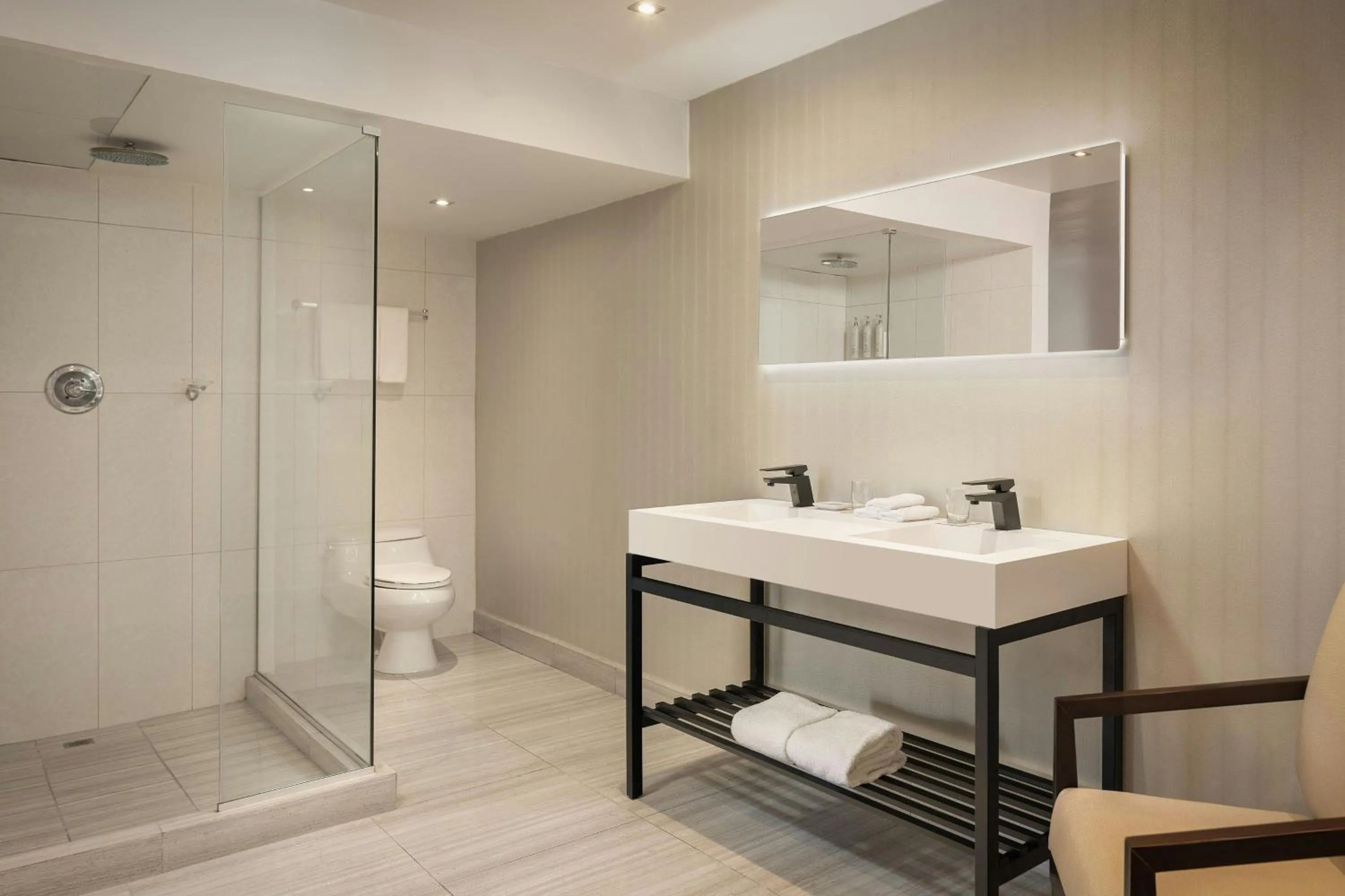 Bathroom in Renaissance Panama City Hotel