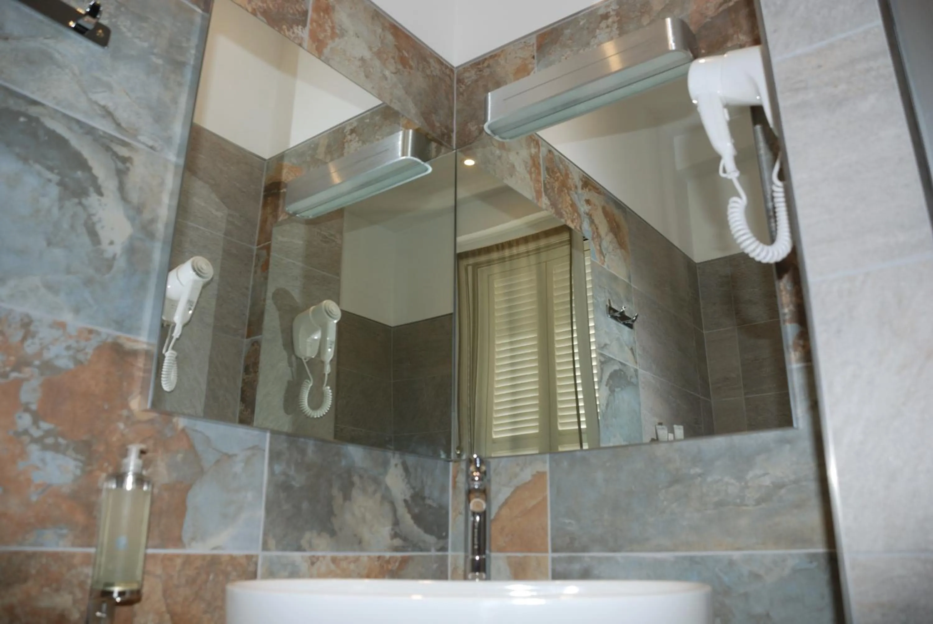 Bathroom in Hotel Ristorante Eurossola