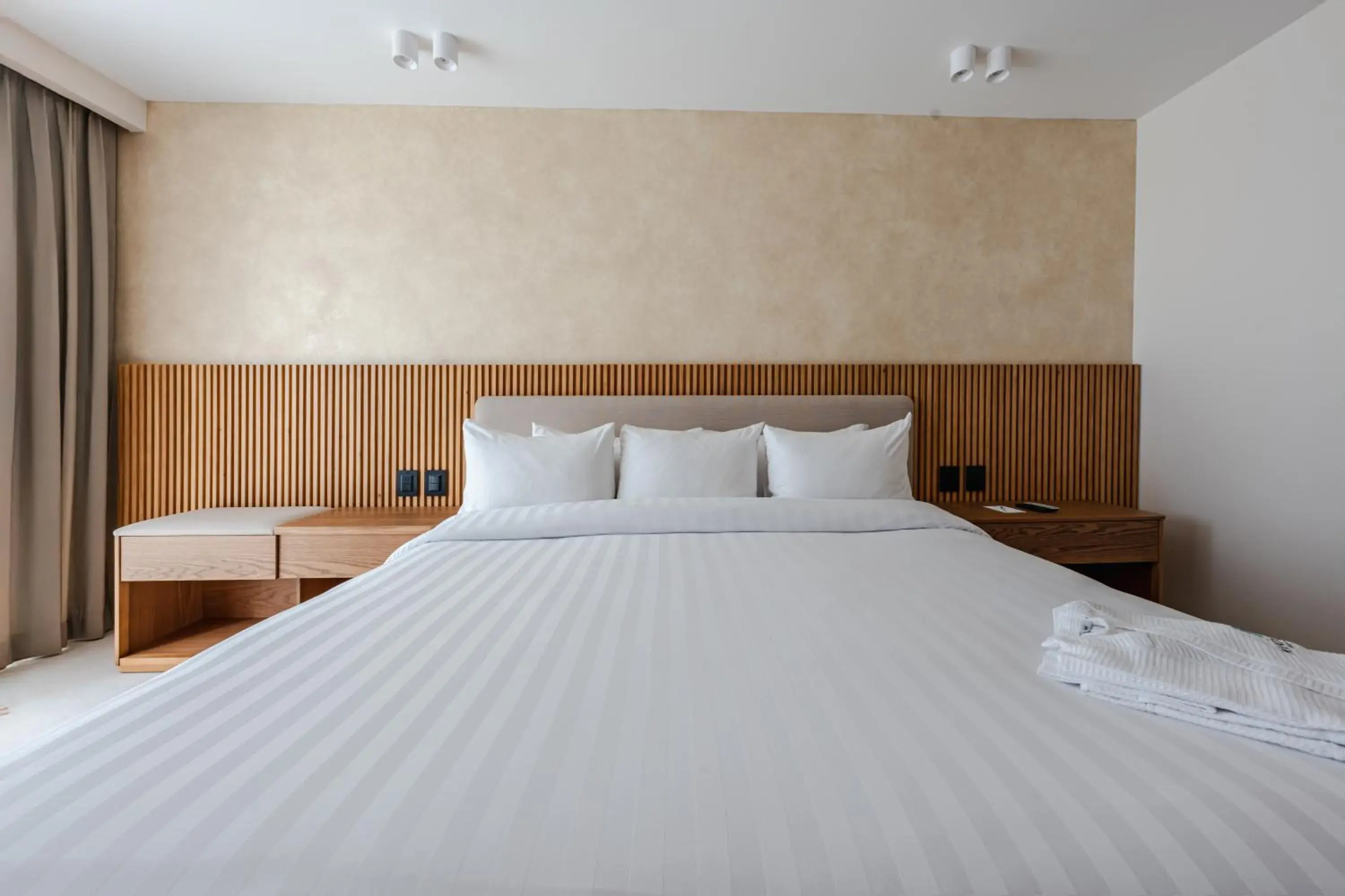 Family Room with Balcony in MantaHost Hotel Family Room with Balcony in MantaHost Hotel