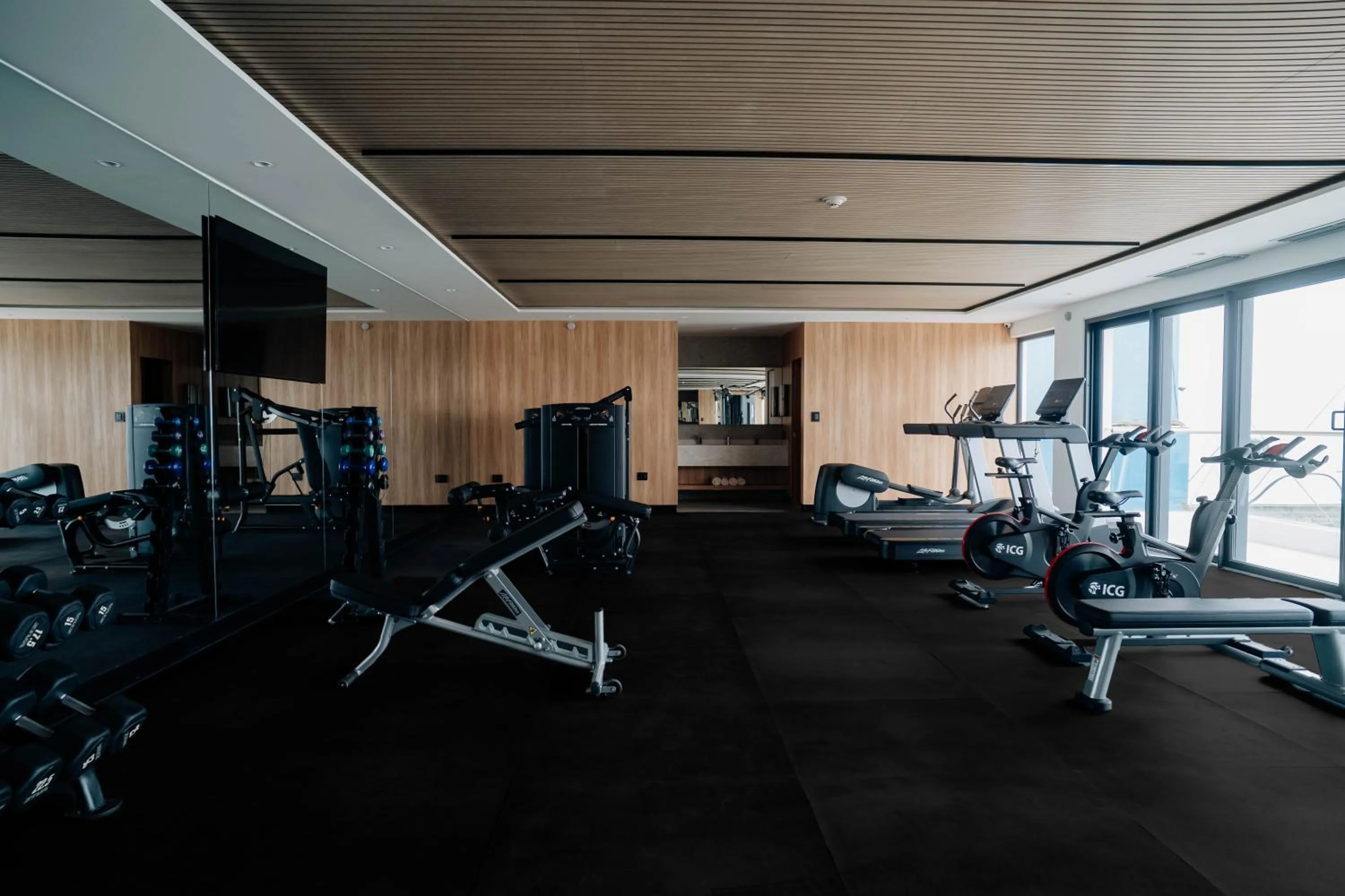 Fitness centre/facilities in MantaHost Hotel
