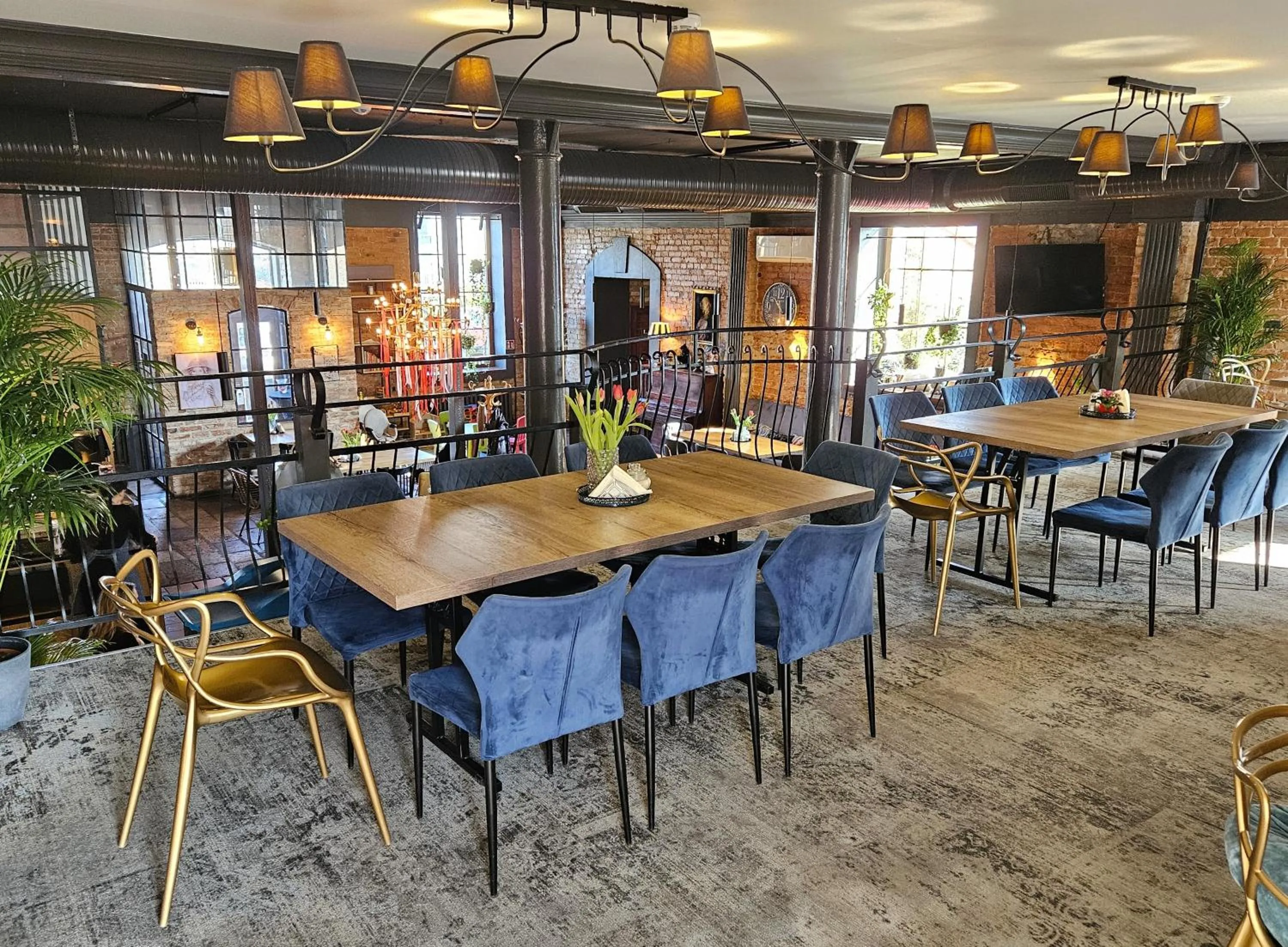 Restaurant/places to eat in Pensjonat Retro