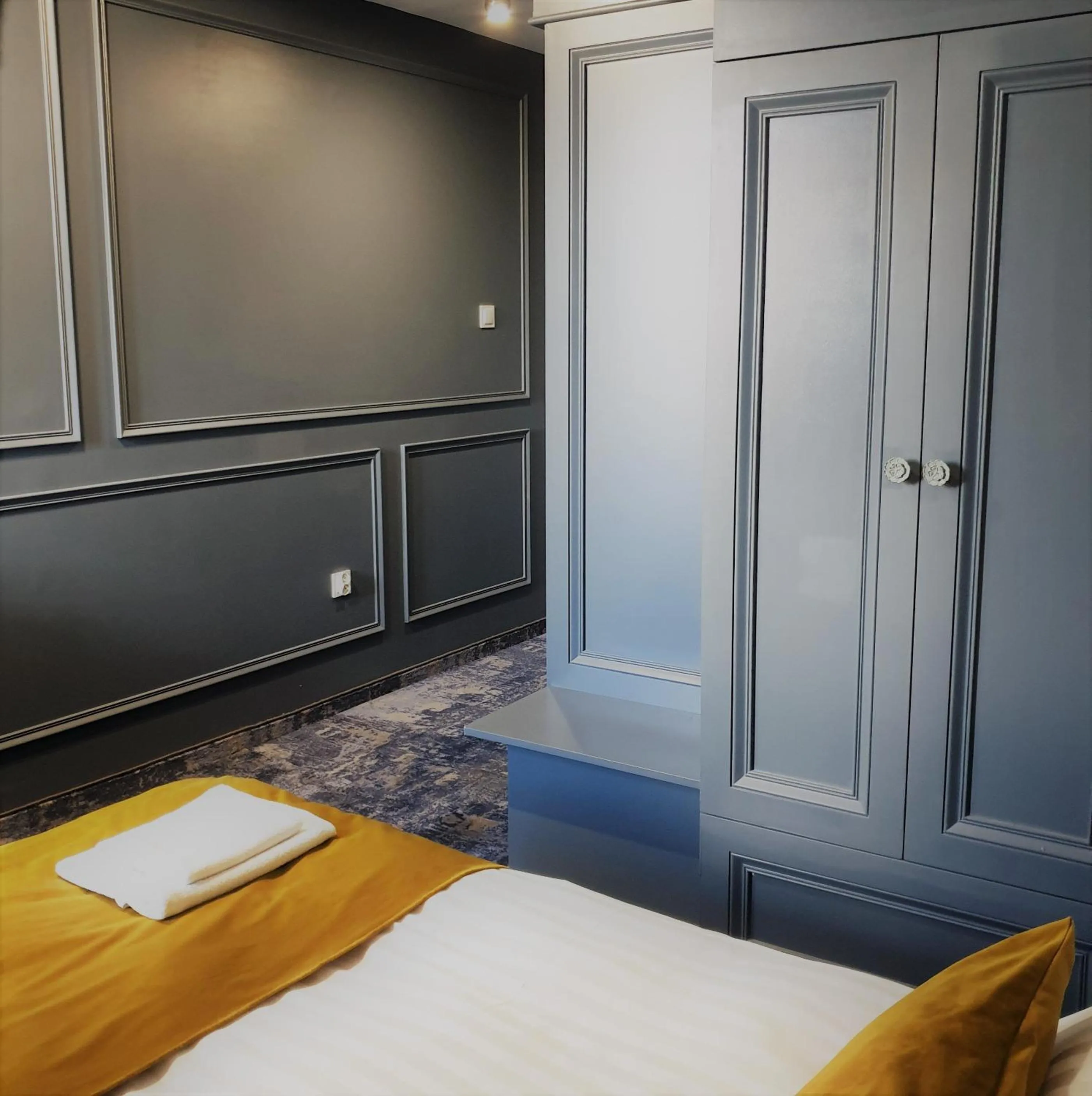 Decorative detail, Bed in Pensjonat Retro