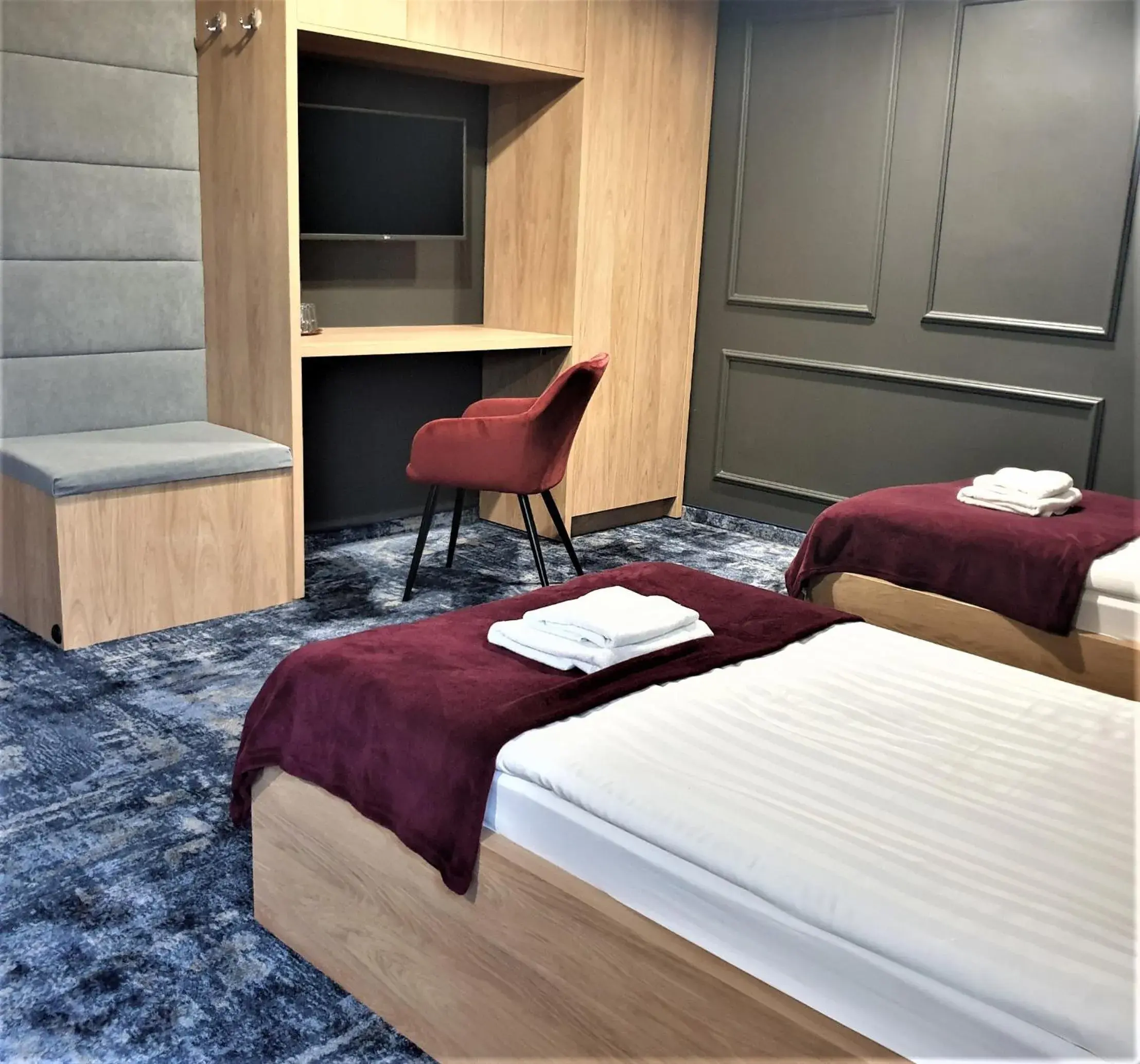 Triple Room - single occupancy in Pensjonat Retro Triple Room - single occupancy in Pensjonat Retro