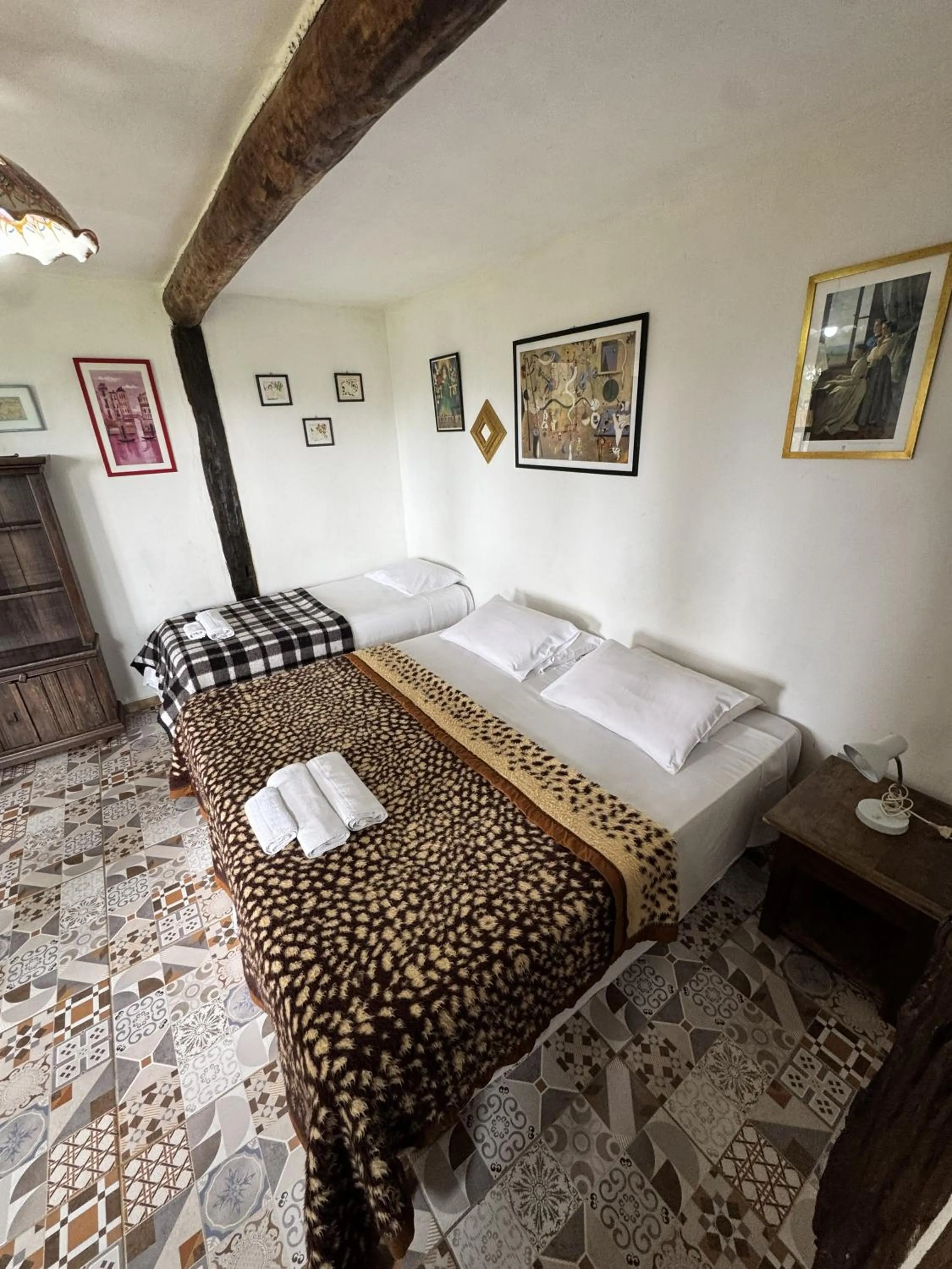 Bedroom, Bed in Capricho Asturiano