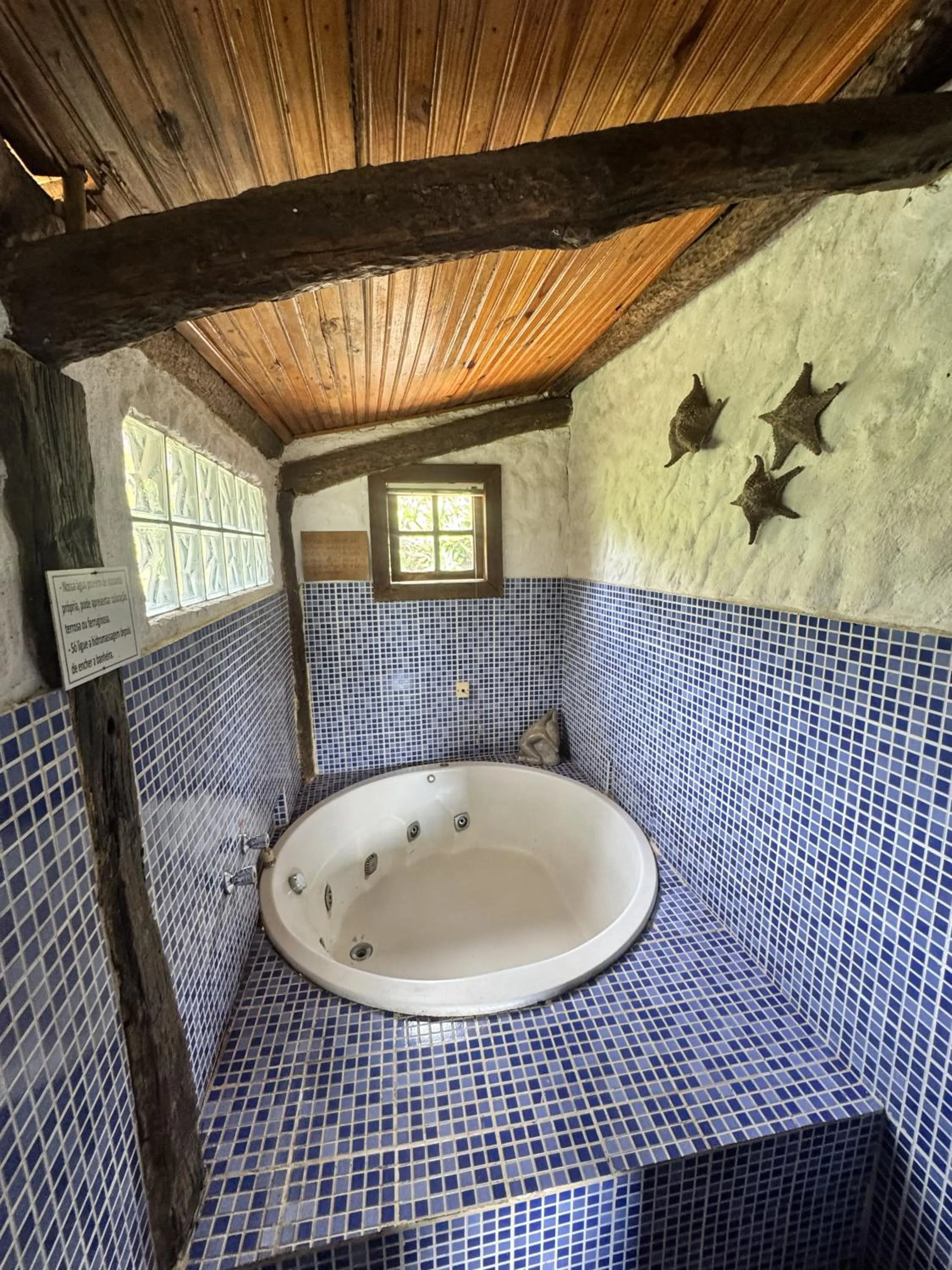 Bath in Capricho Asturiano