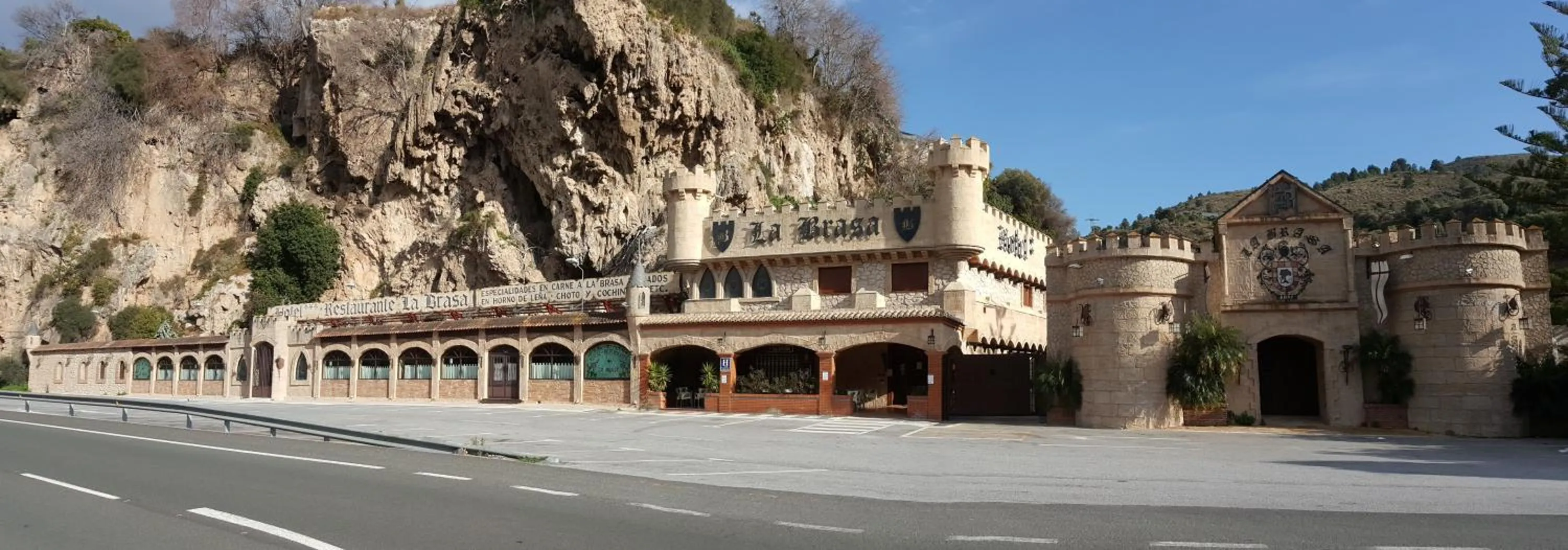 Street view, Property Building in Hotel La Brasa
