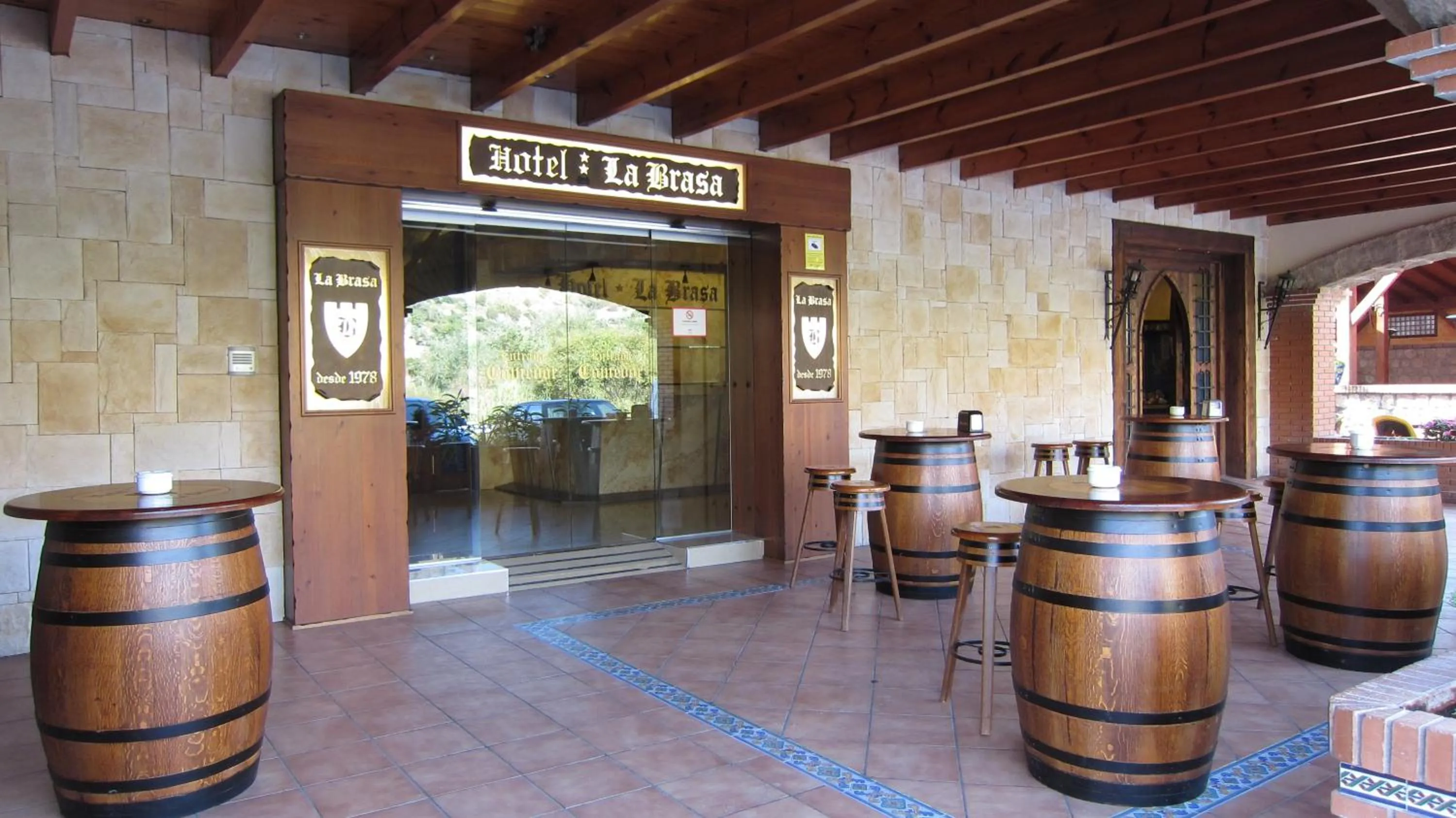 Restaurant/places to eat in Hotel La Brasa