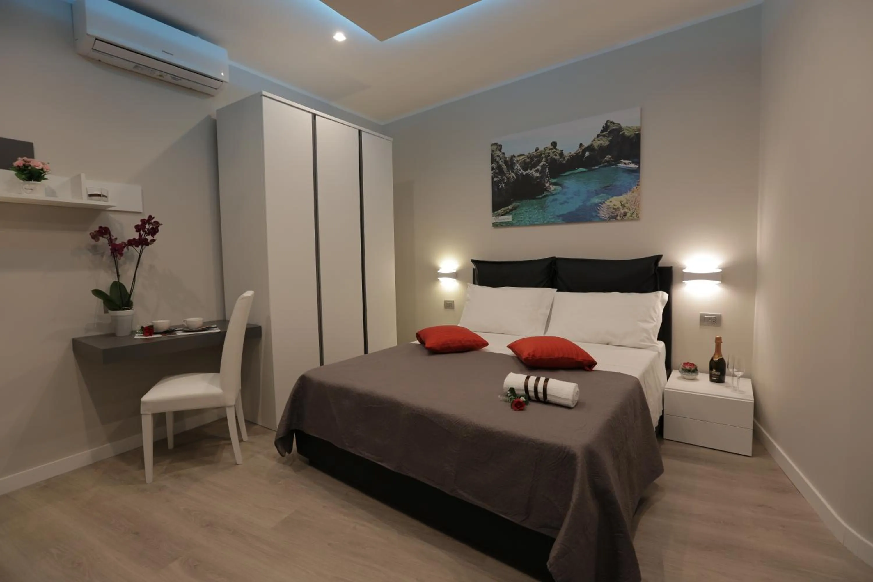 Bed in Sunset Tropea