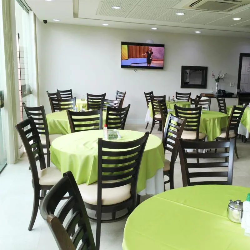 Restaurant/places to eat in King Konfort Hotel