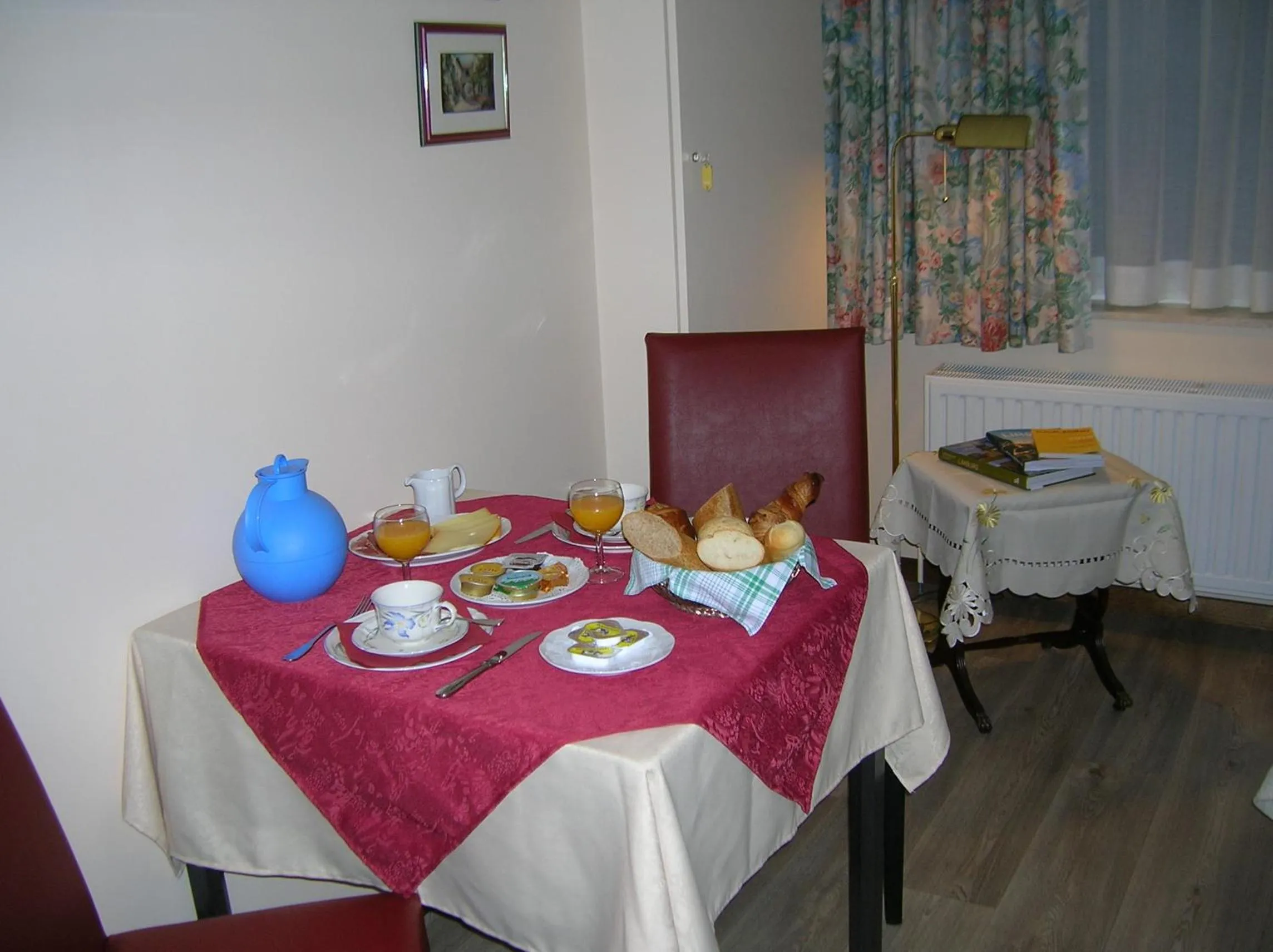 Breakfast in Liry's Home