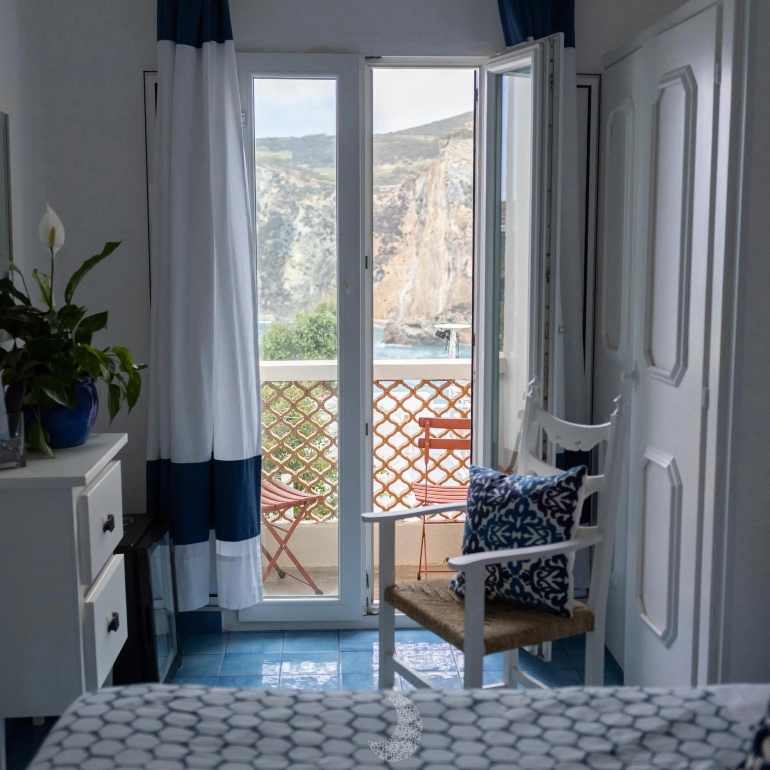 Bedroom, Bed in Hotel Chiaia Di Luna