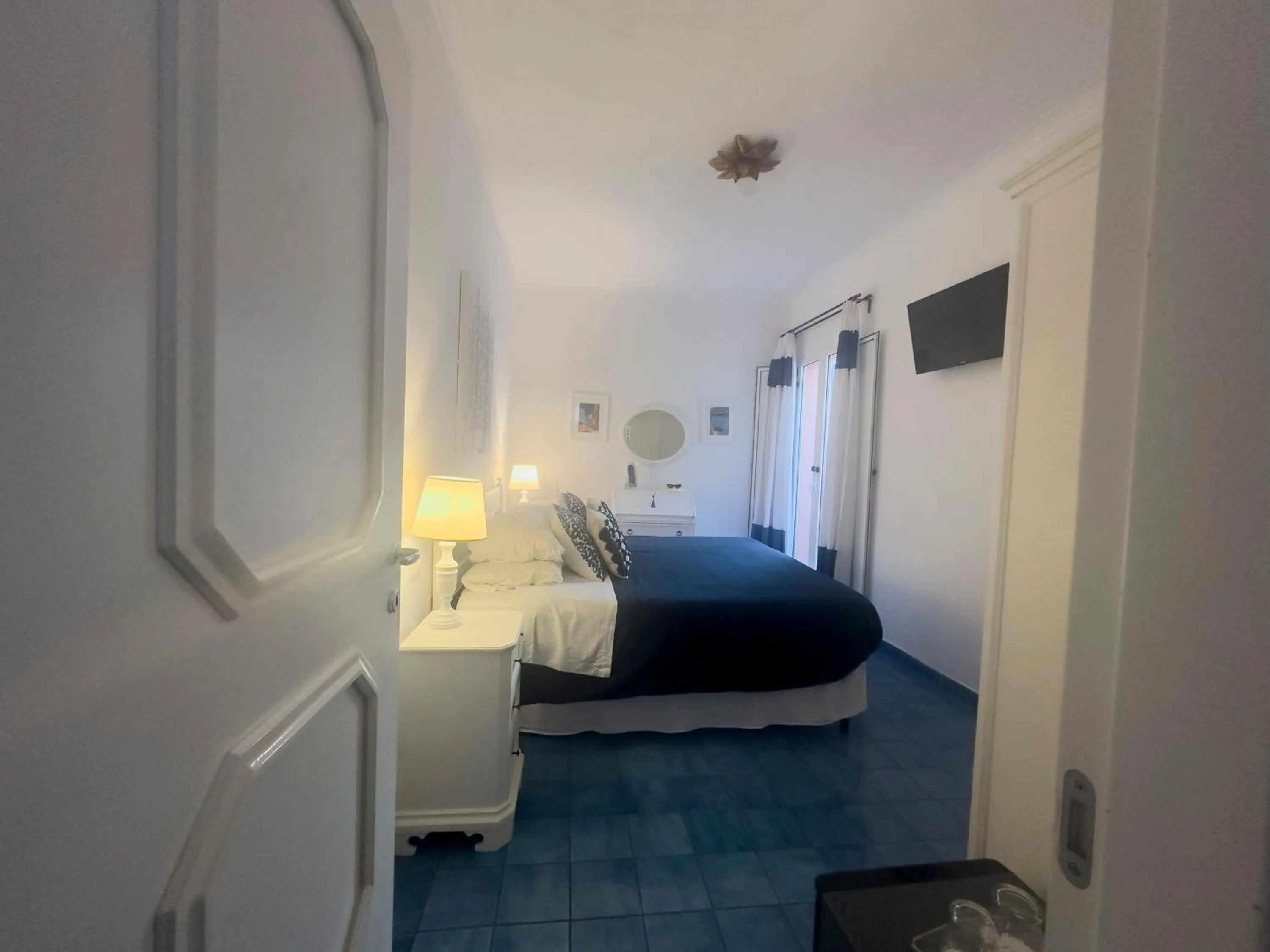 Bedroom, Bed in Hotel Chiaia Di Luna