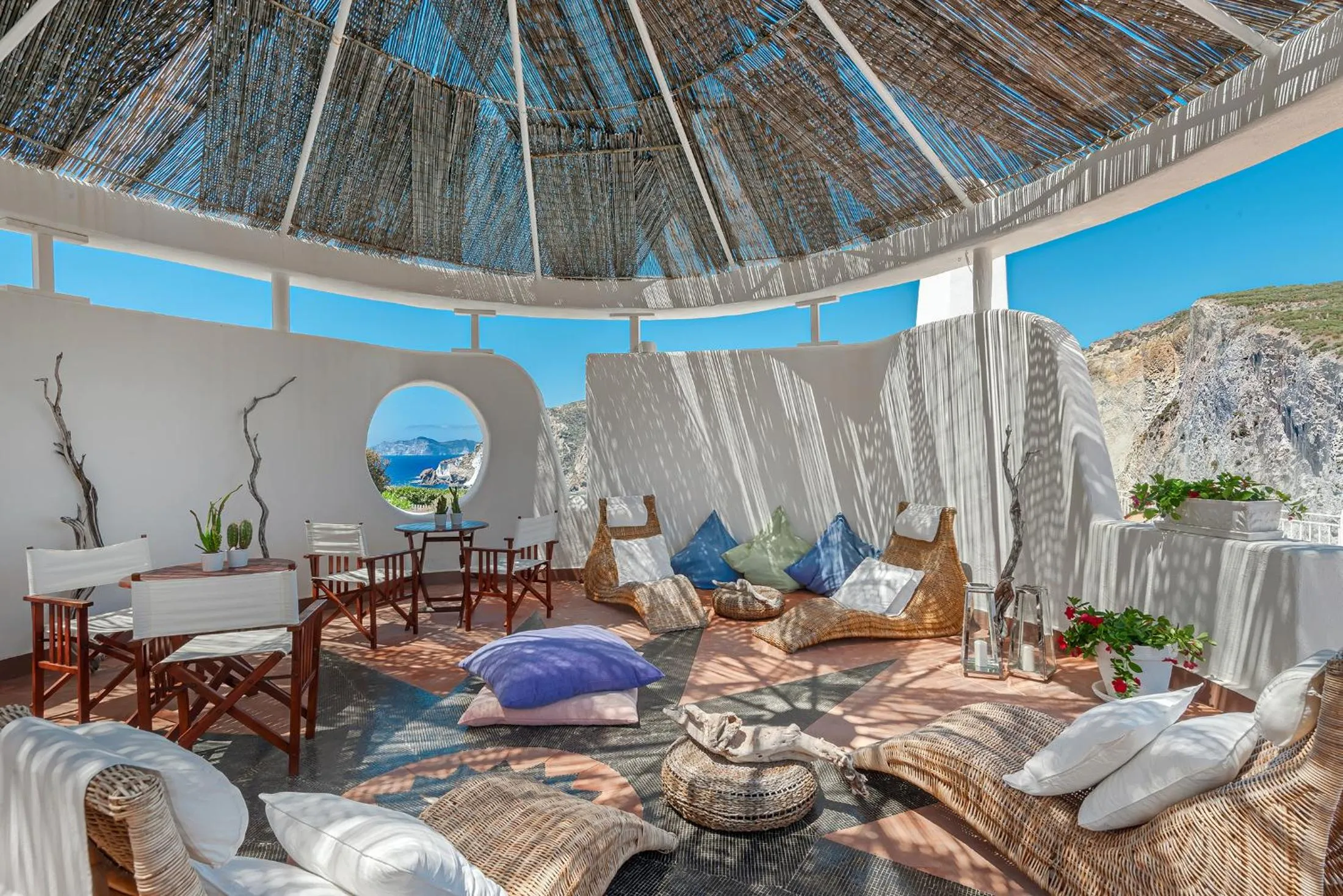 Area and facilities in Hotel Chiaia Di Luna