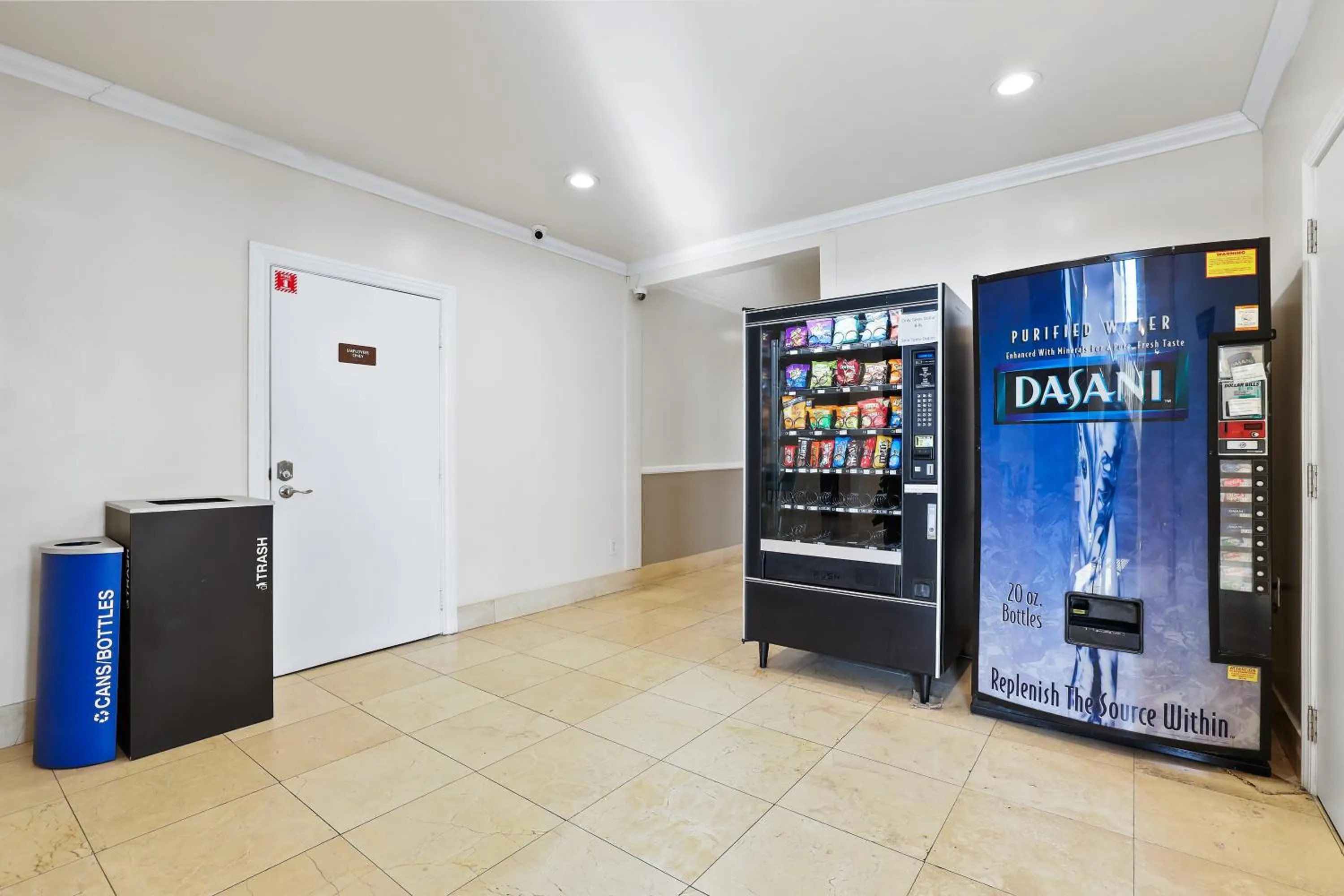 vending machine in Brookhurst Plaza Inn