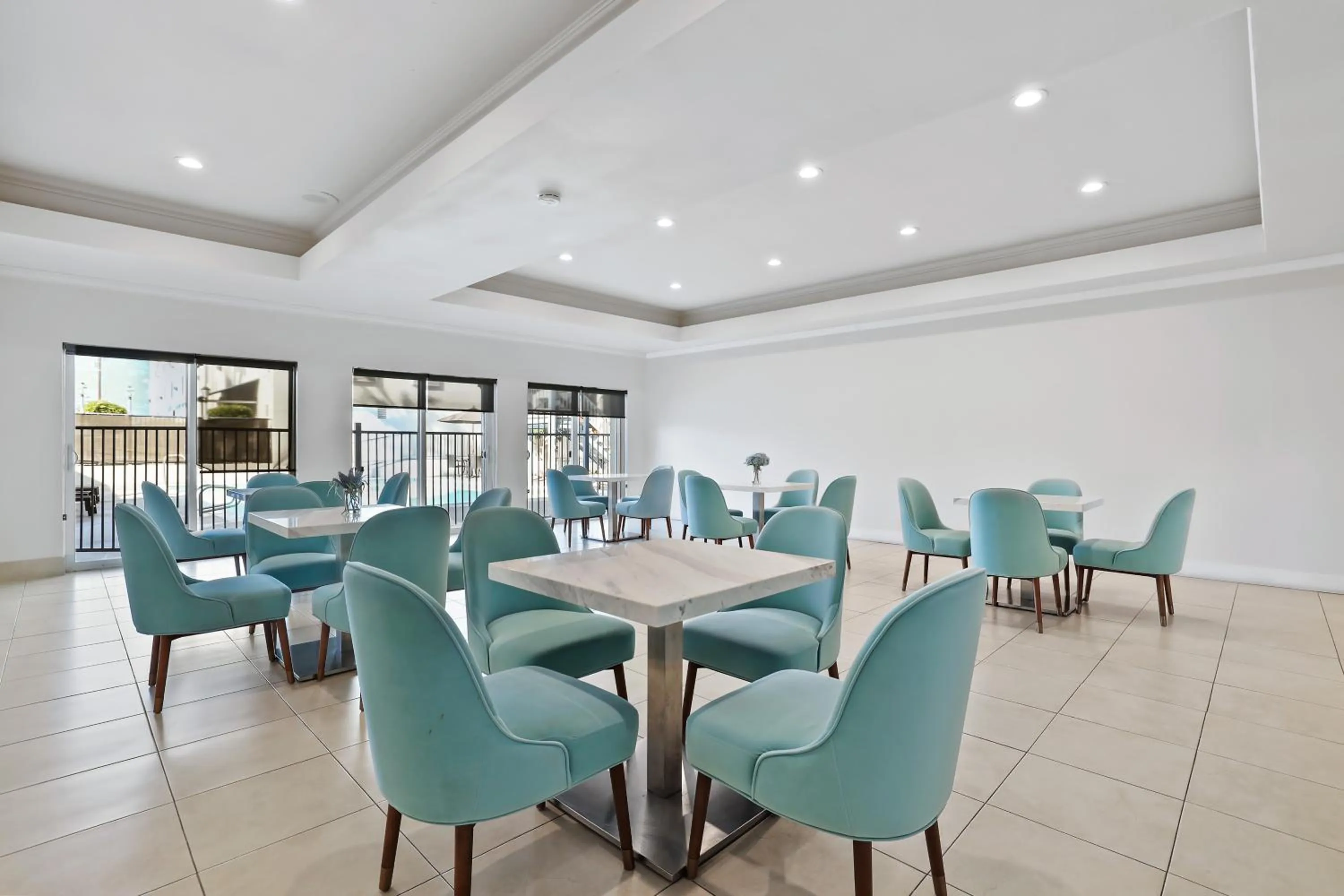 Breakfast in Brookhurst Plaza Inn