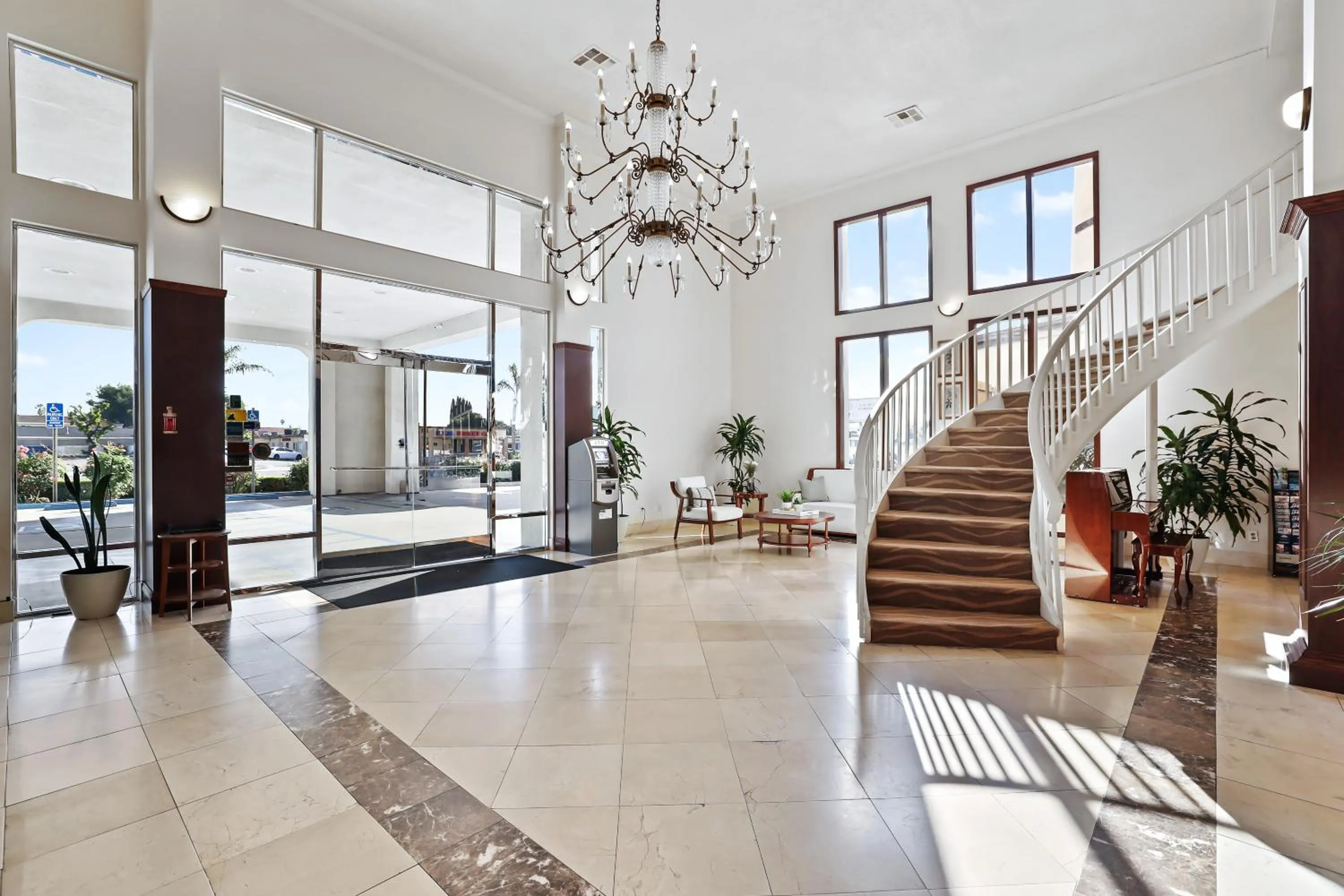 Lobby or reception in Brookhurst Plaza Inn