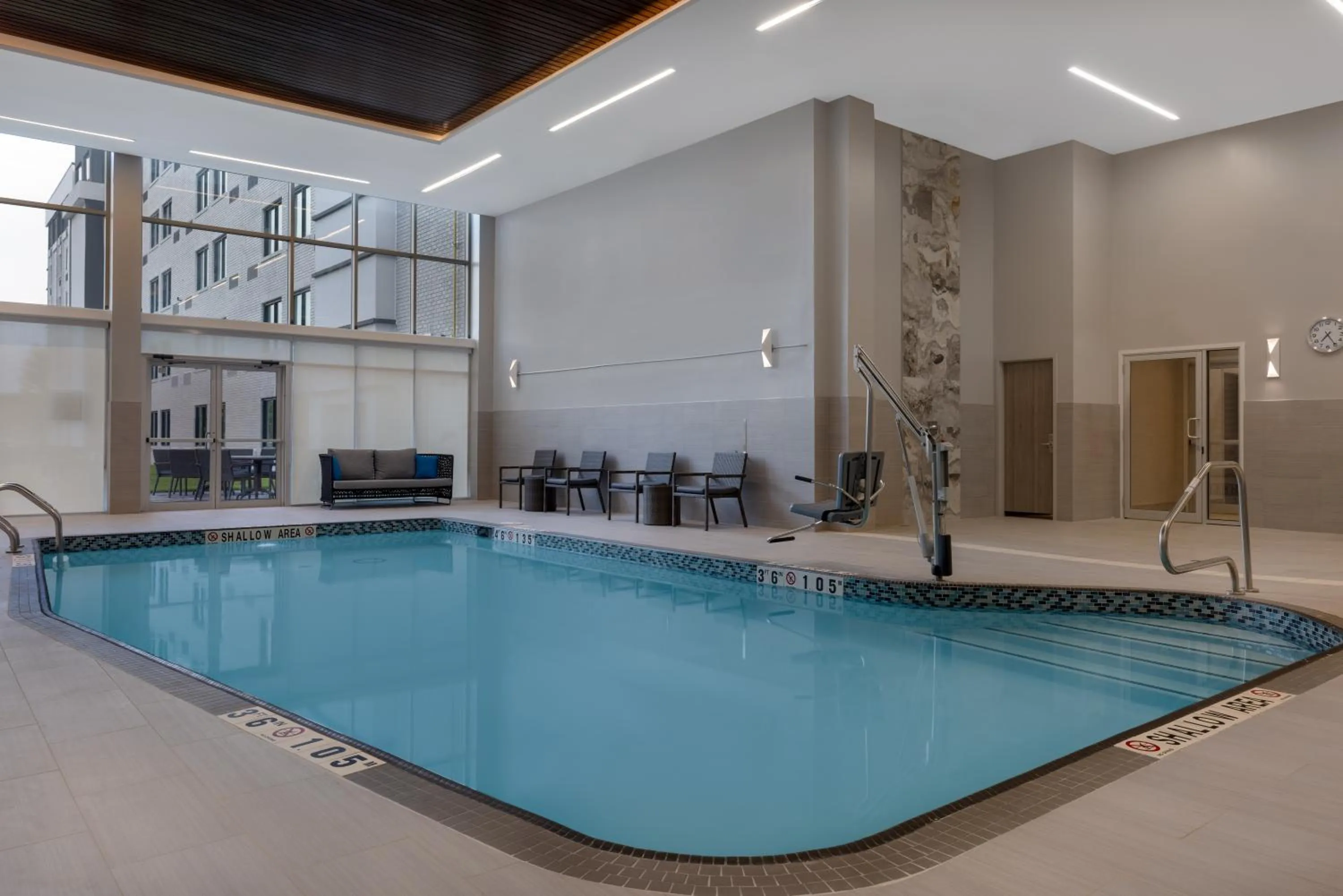 Swimming pool in DoubleTree by Hilton Kingston - Newly Renovated