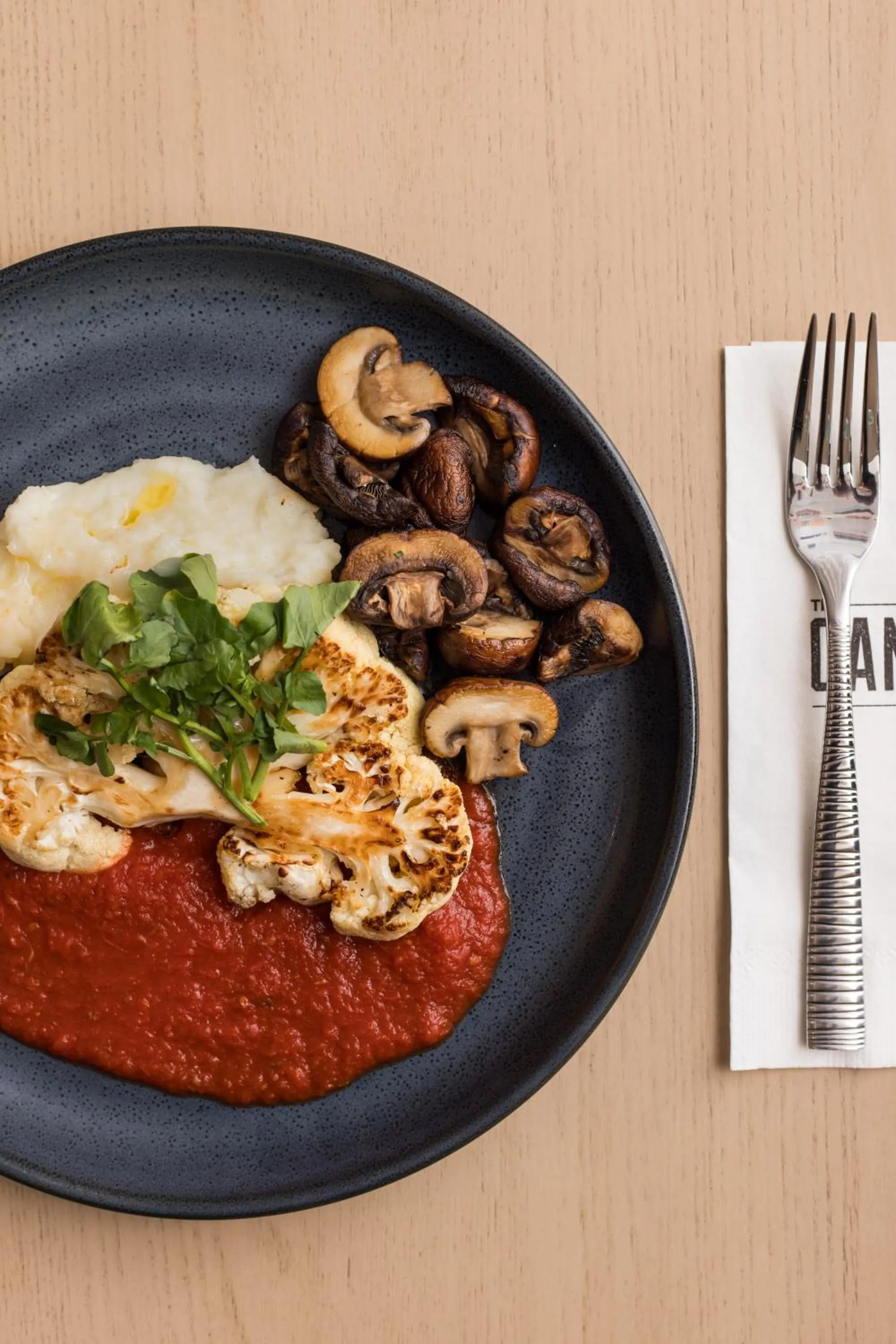 Food in DoubleTree by Hilton Kingston - Newly Renovated