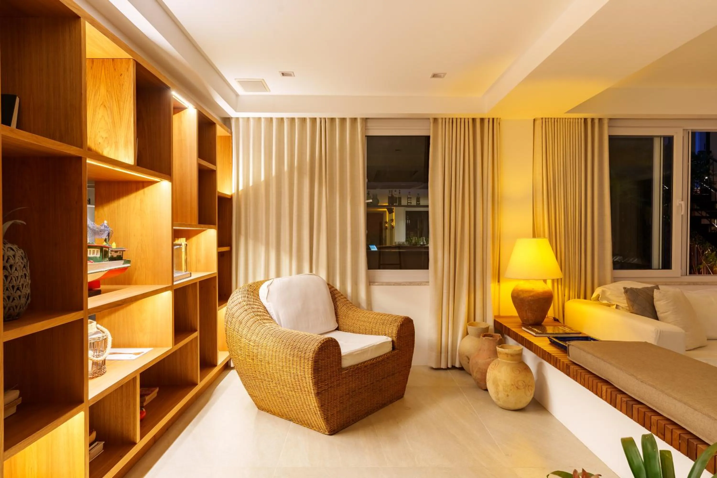 Property building, Bed in La Chimère Buzios Essence