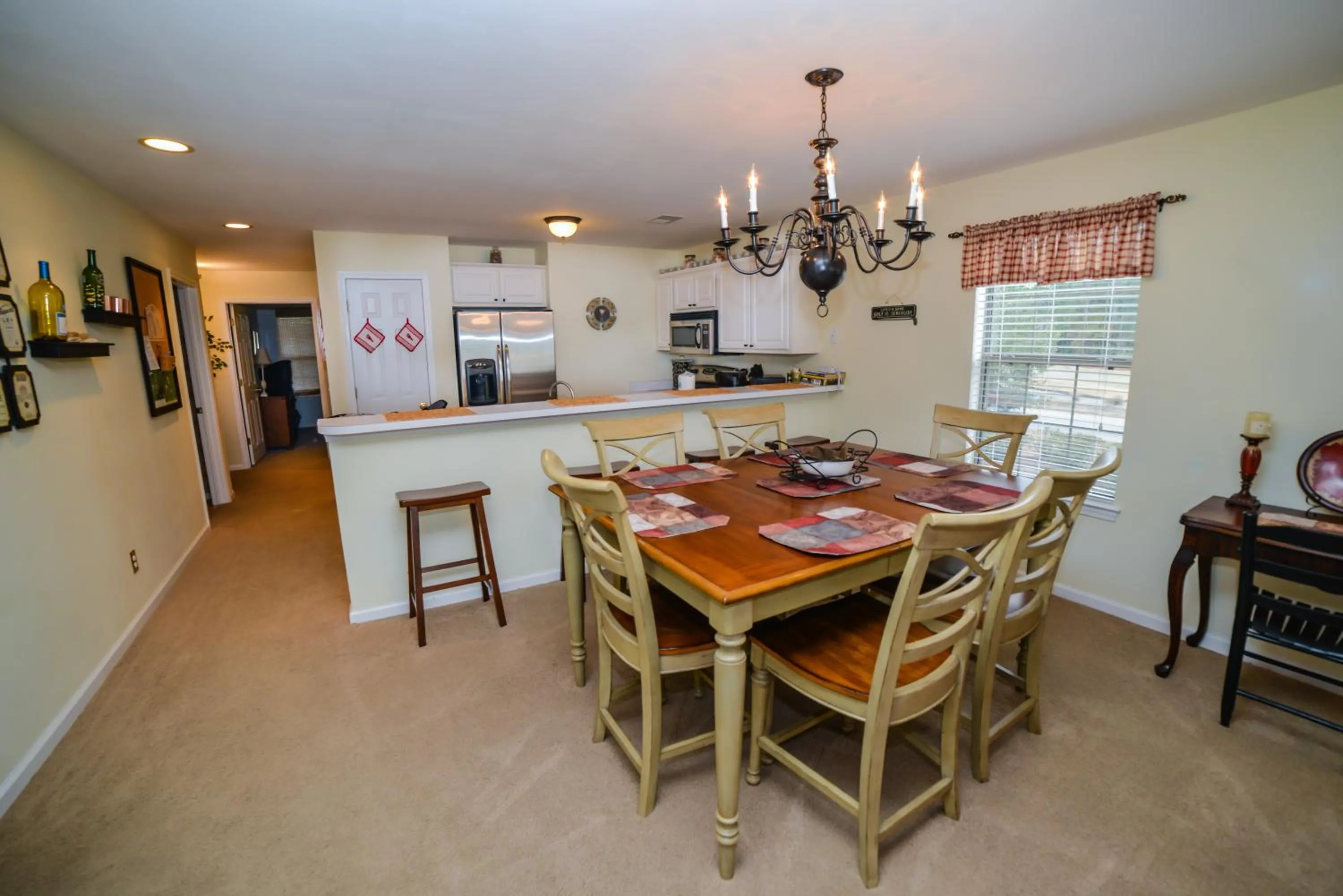 Dining Area in True Blue Golf Resort
