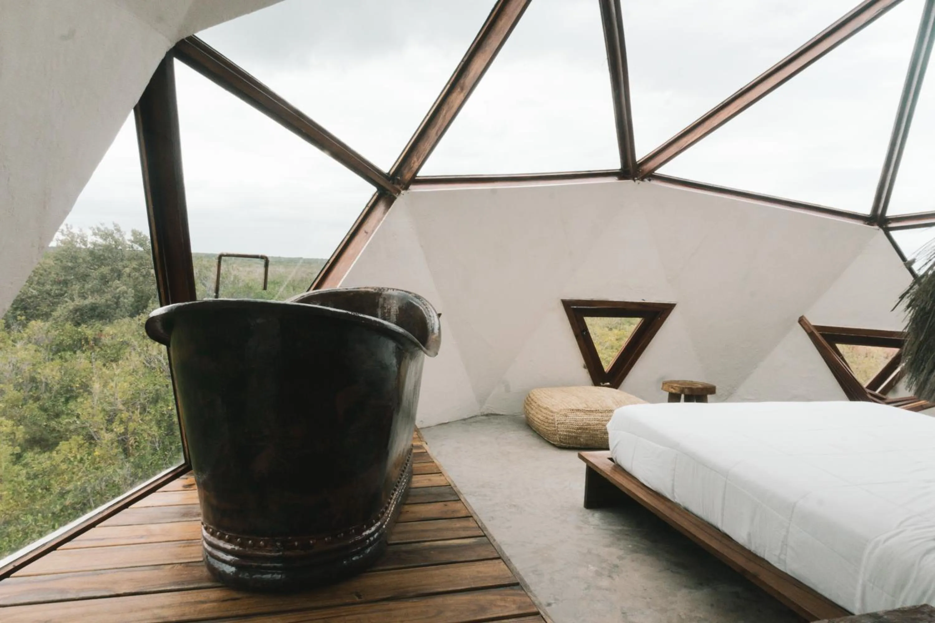 View (from property/room), Bed in Mamasan Treehouses & Cabins