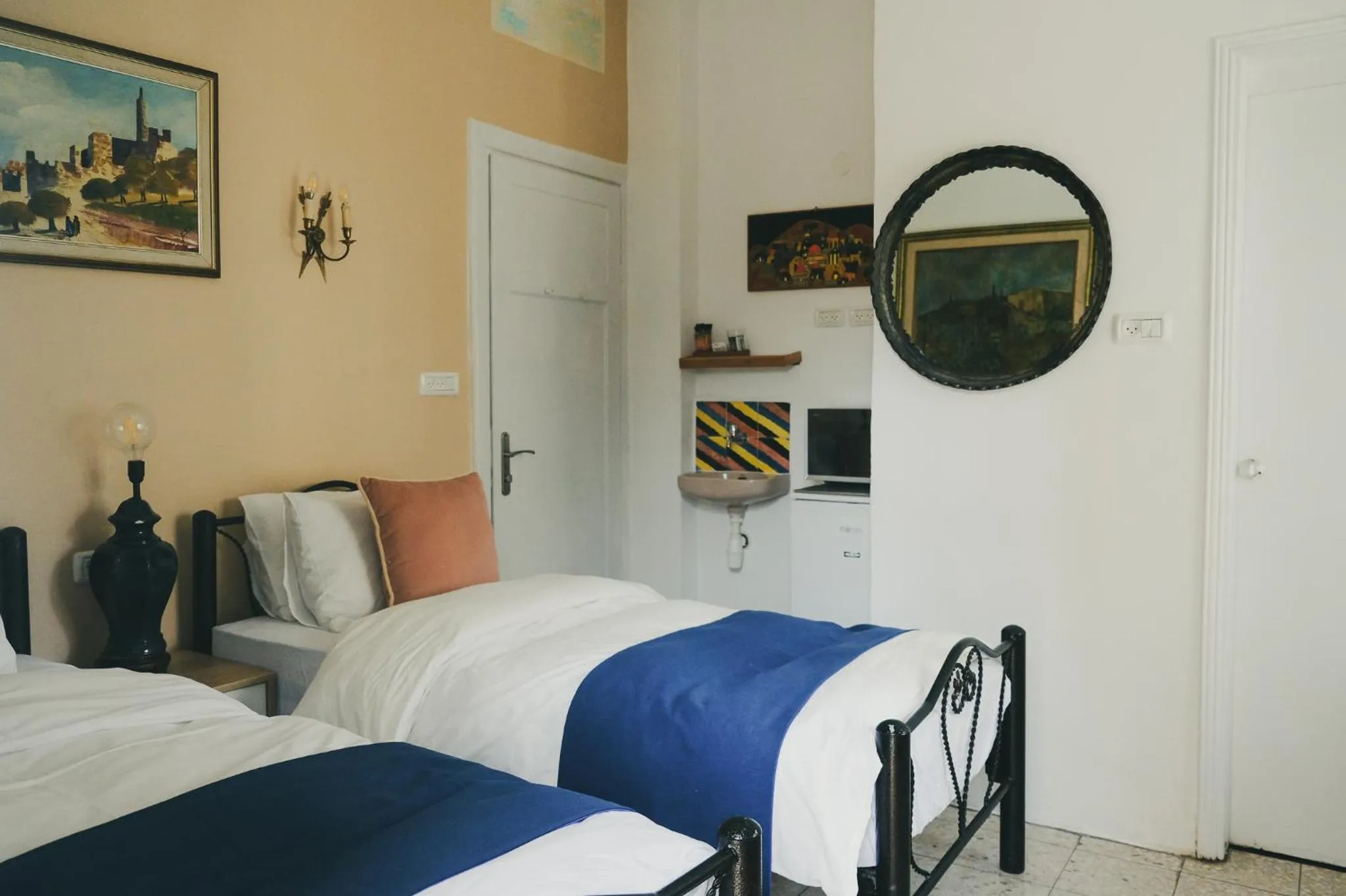 Bedroom, Bed in Tzefania Hotel