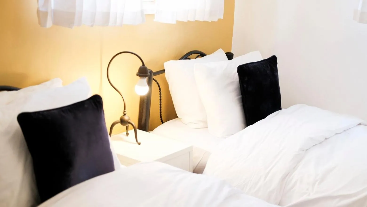 Bedroom, Bed in Tzefania Hotel