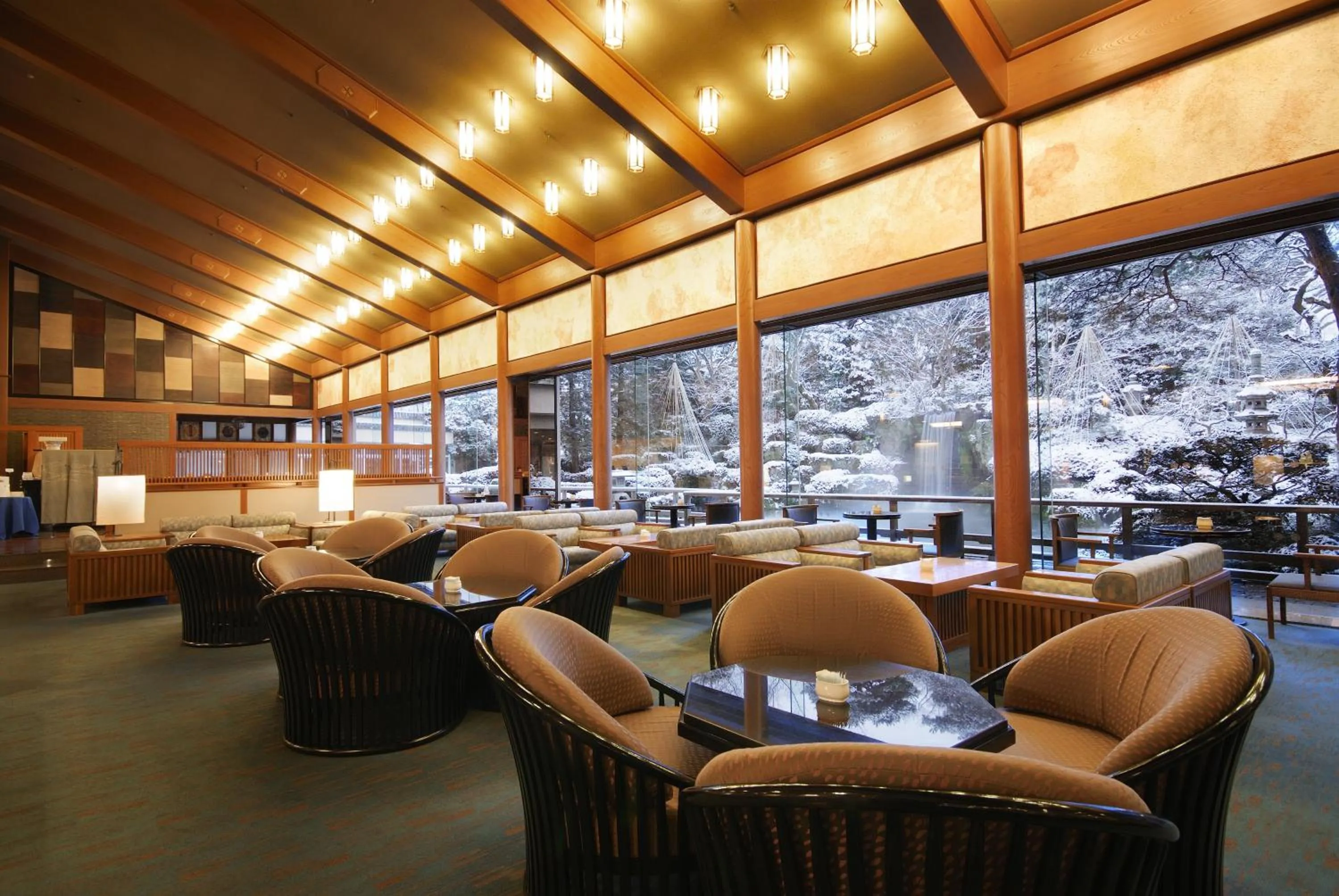 Communal lounge/ TV room in Suimeikan