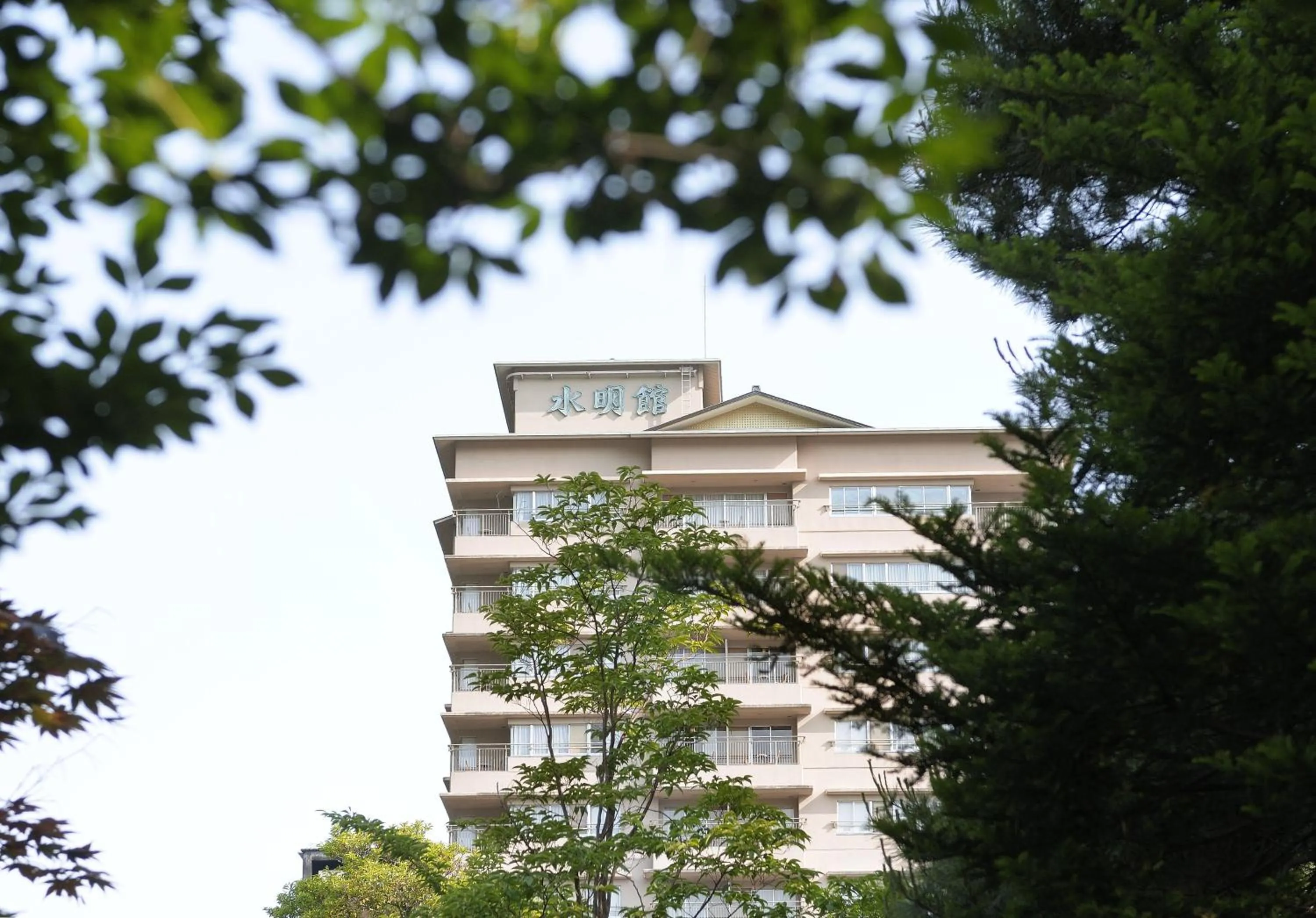 Property building in Suimeikan