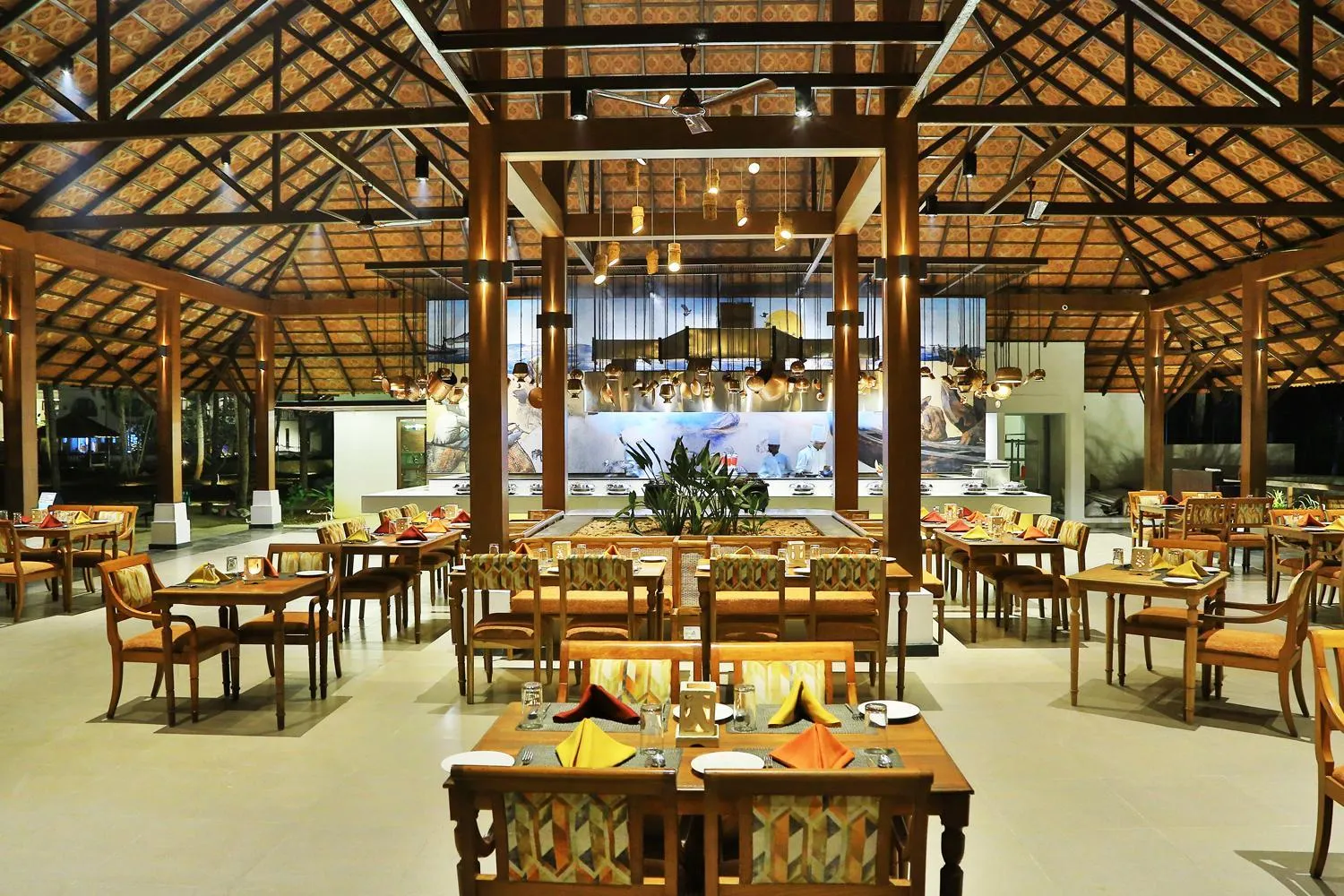 Restaurant/places to eat in Estuary Sarovar Premiere Poovar Island