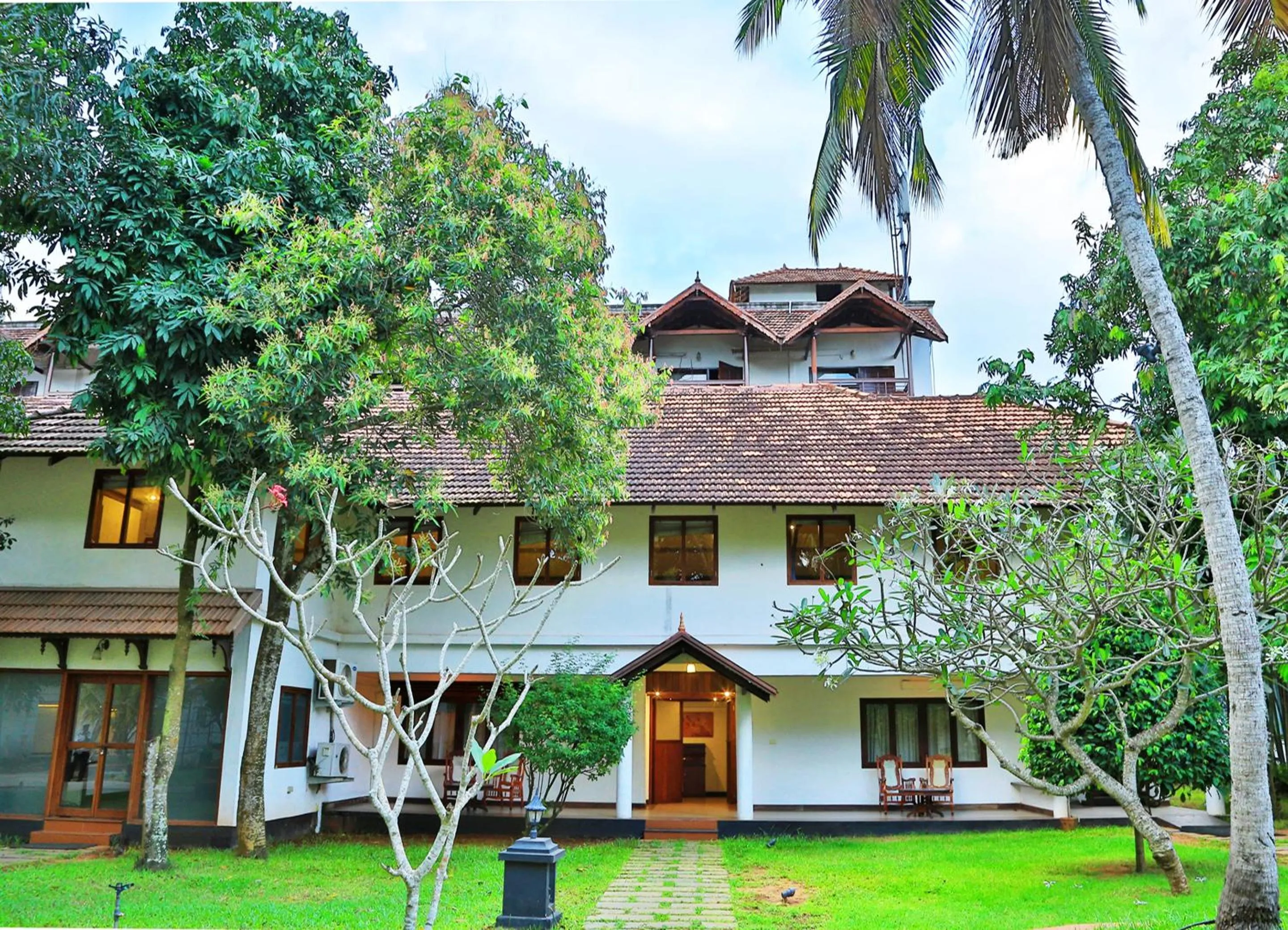 Property building in Estuary Sarovar Premiere Poovar Island