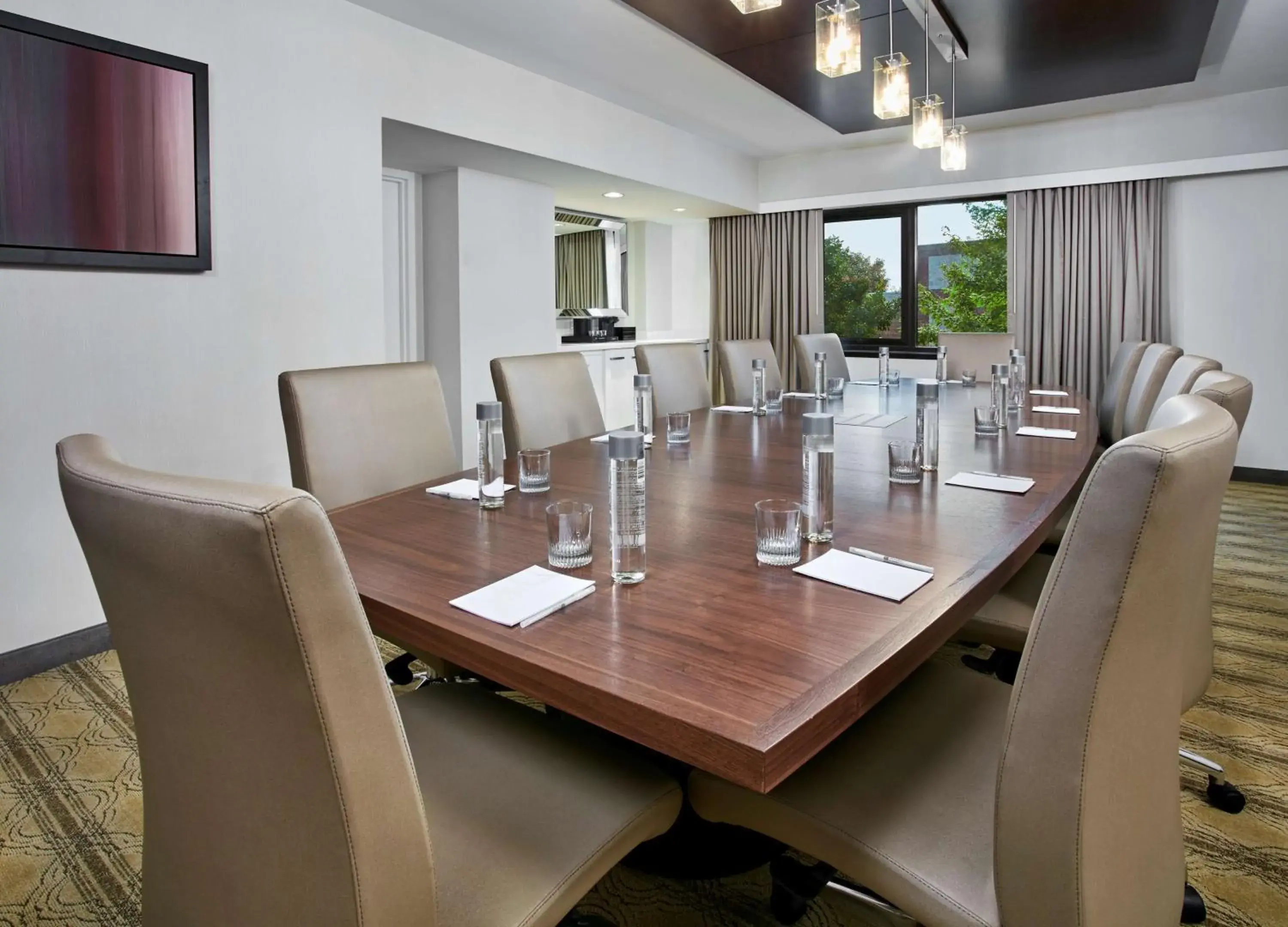Queen Room with Two Queen Beds in Embassy Suites by Hilton Washington D.C. Georgetown Queen Room with Two Queen Beds in Embassy Suites by Hilton Washington D.C. Georgetown