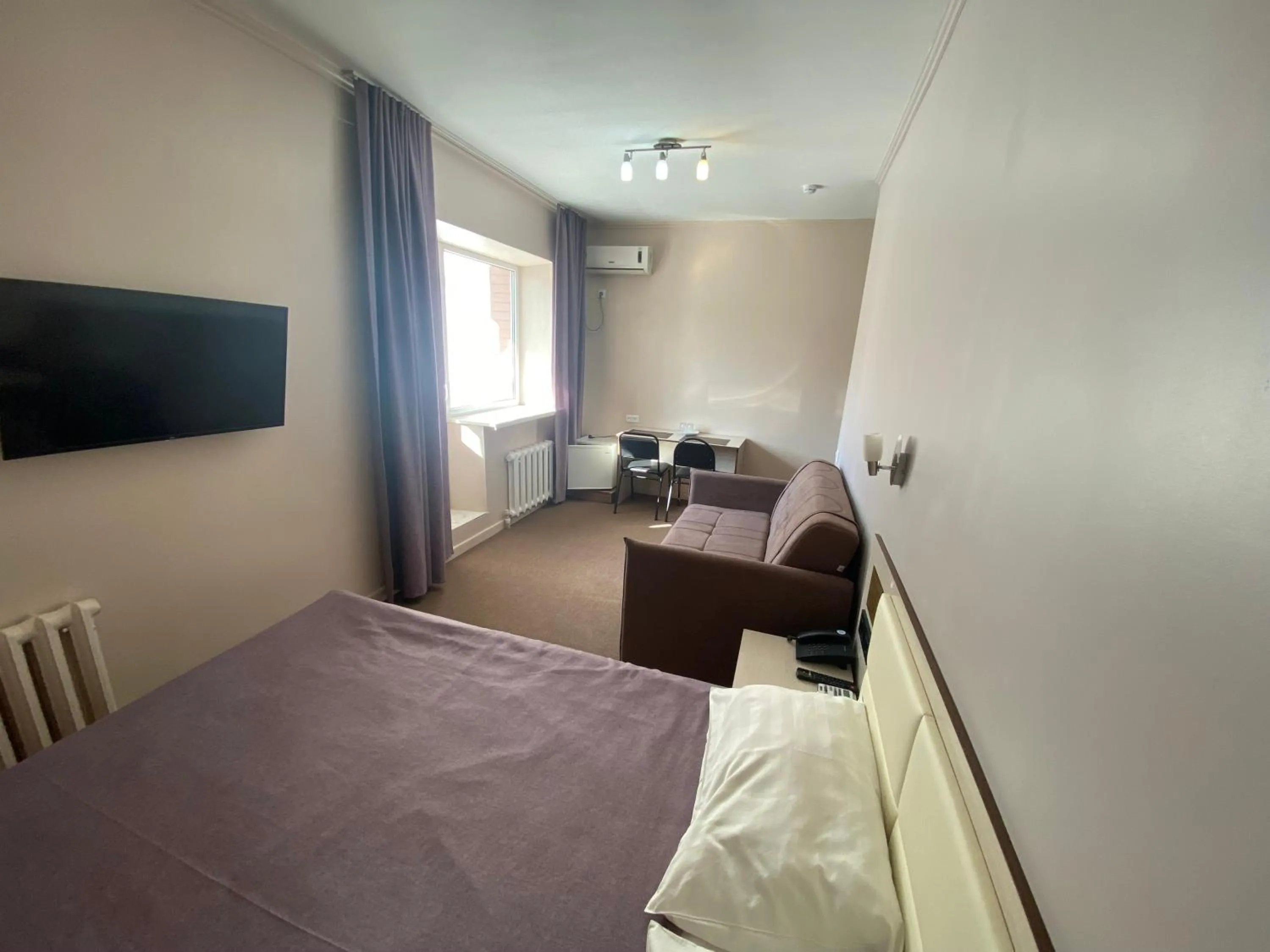 Bed in Ulpan Mini Hotel