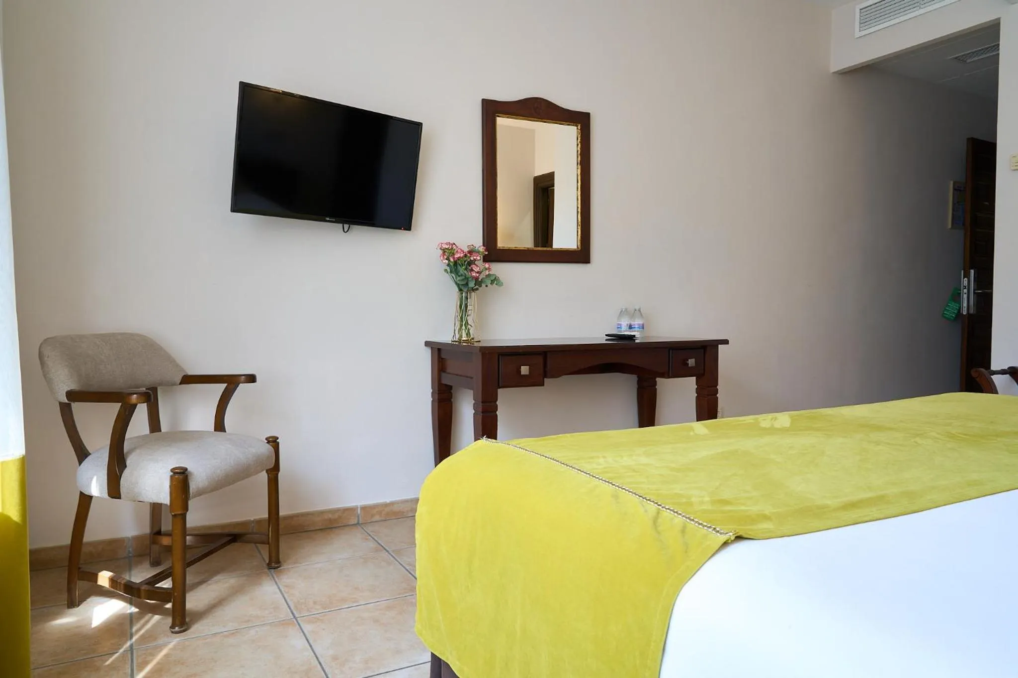 Decorative detail, Bed in Hotel María de Molina