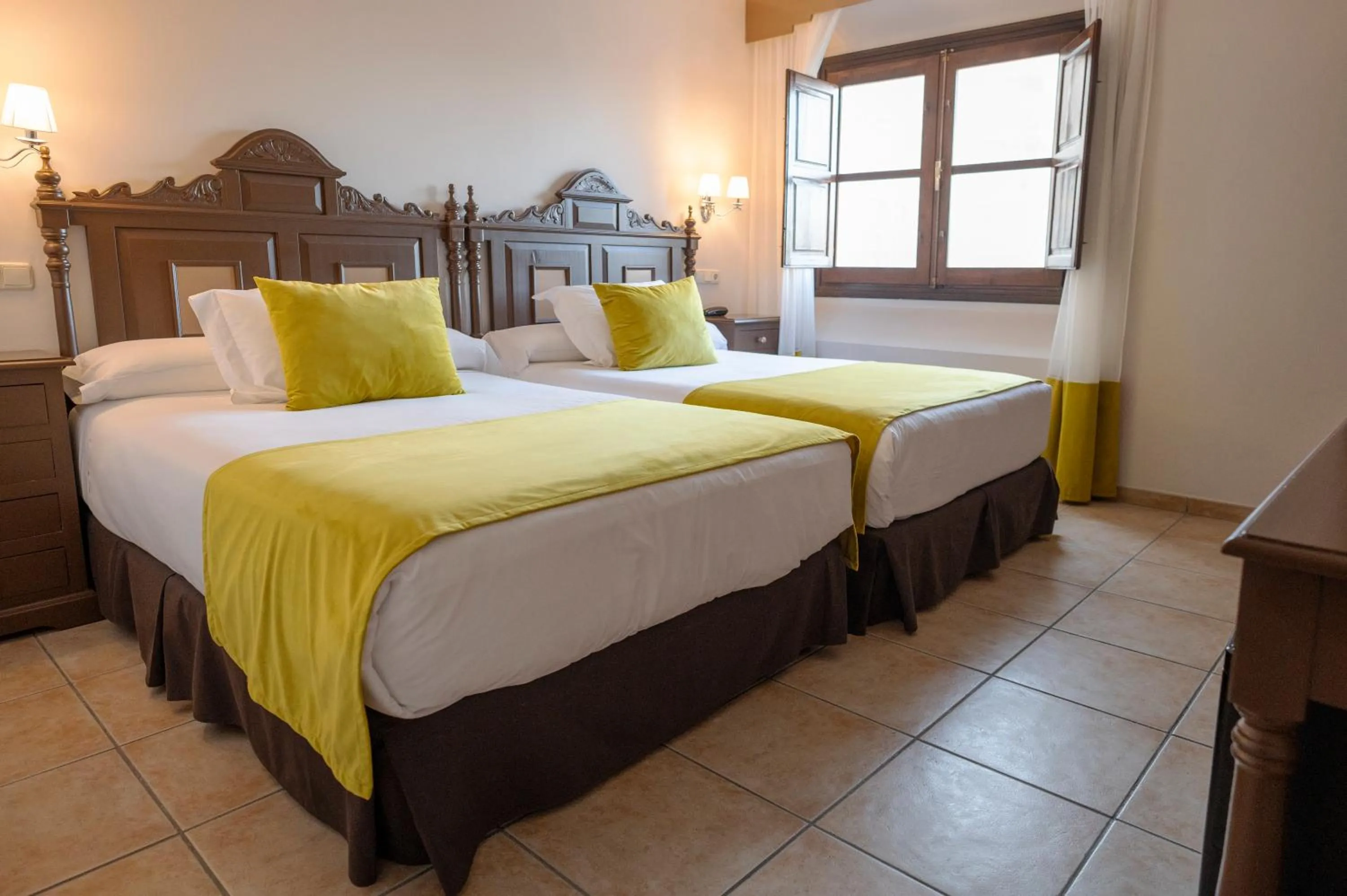 Decorative detail, Bed in Hotel María de Molina