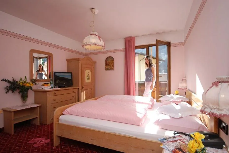 Bed in Sport Hotel Sass Maor