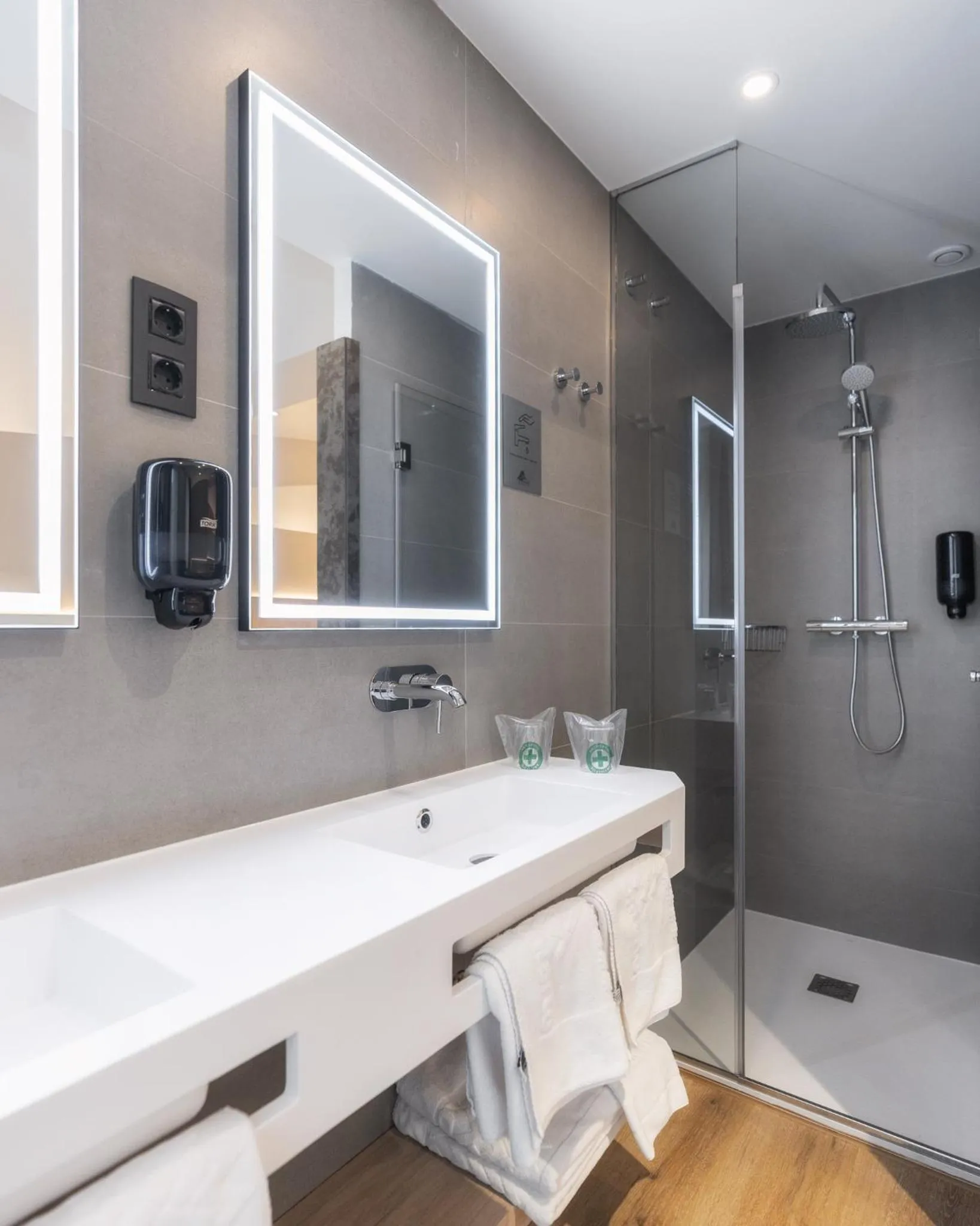 Bathroom in Hotel Montarto