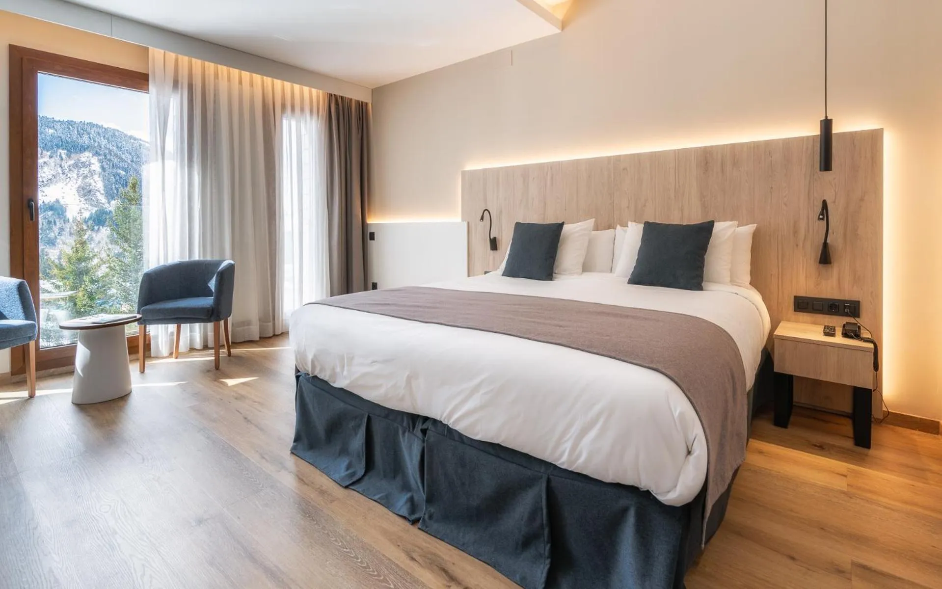 Photo of the whole room, Bed in Hotel Montarto