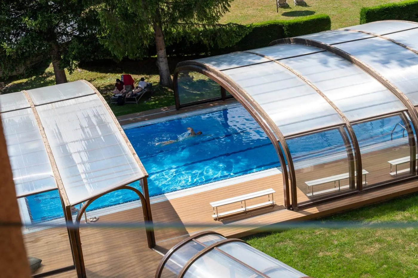 Swimming pool in Hotel Montarto