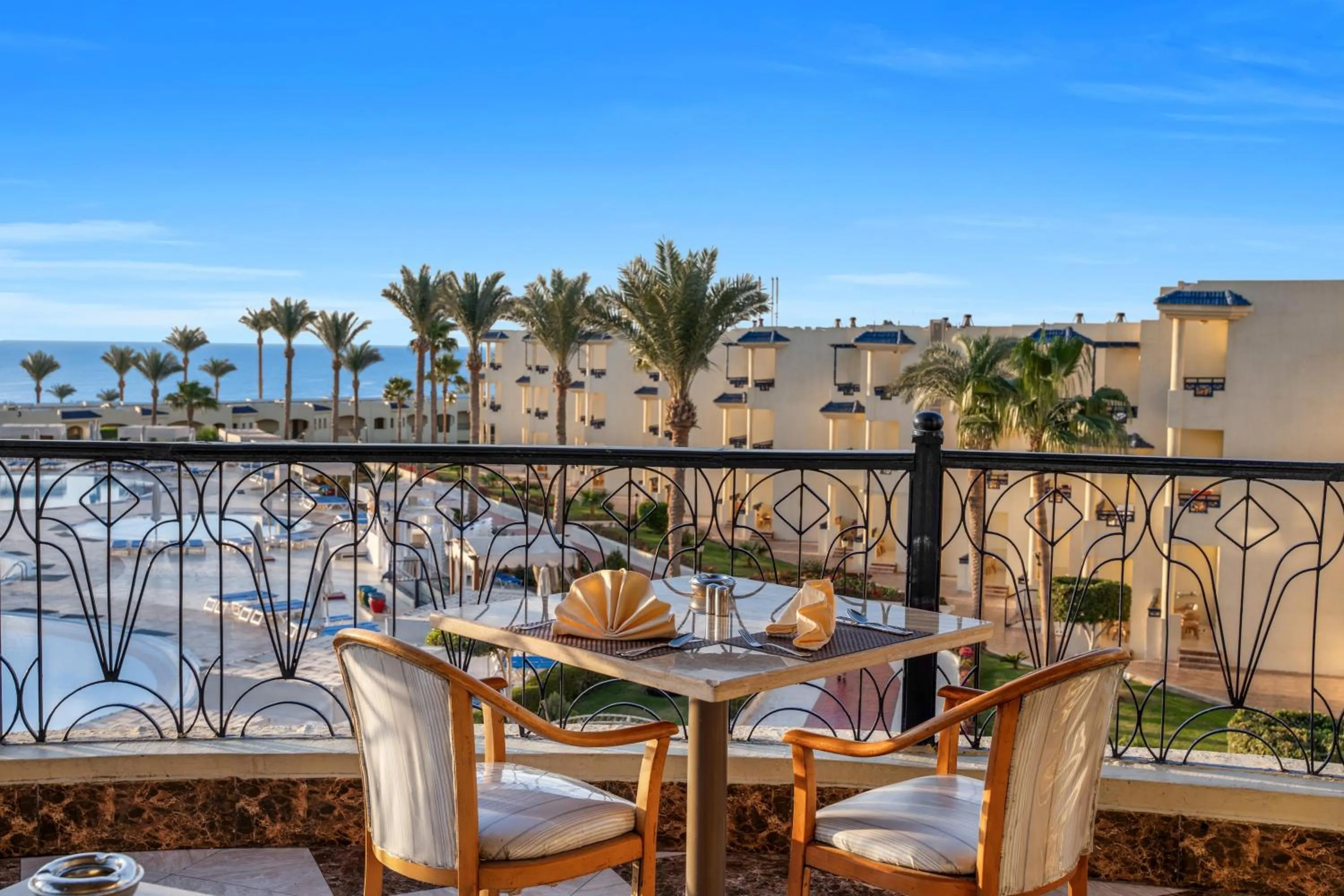 Balcony/Terrace in Grand Oasis Resort