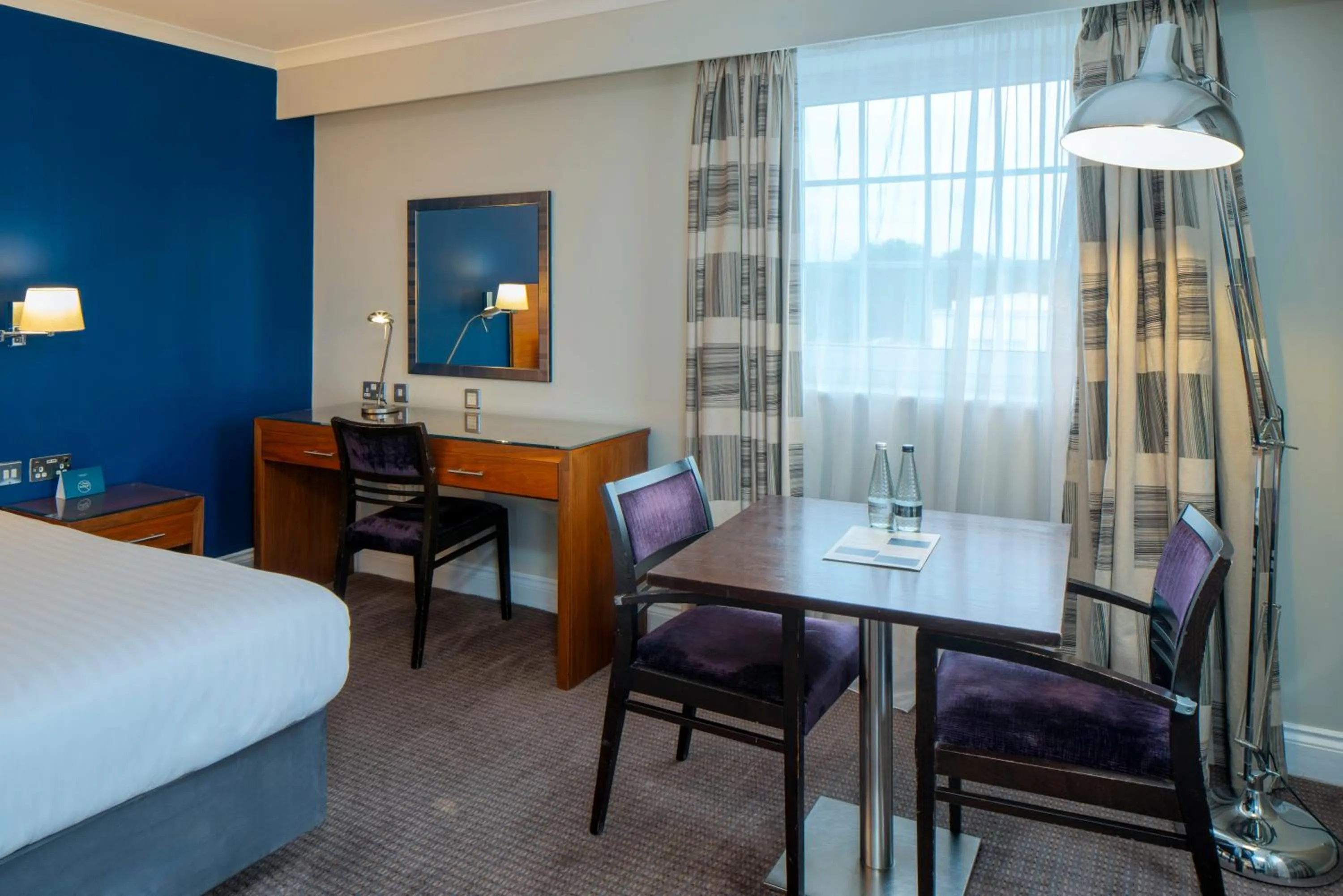 Bed in London Croydon Aerodrome Hotel, BW Signature Collection