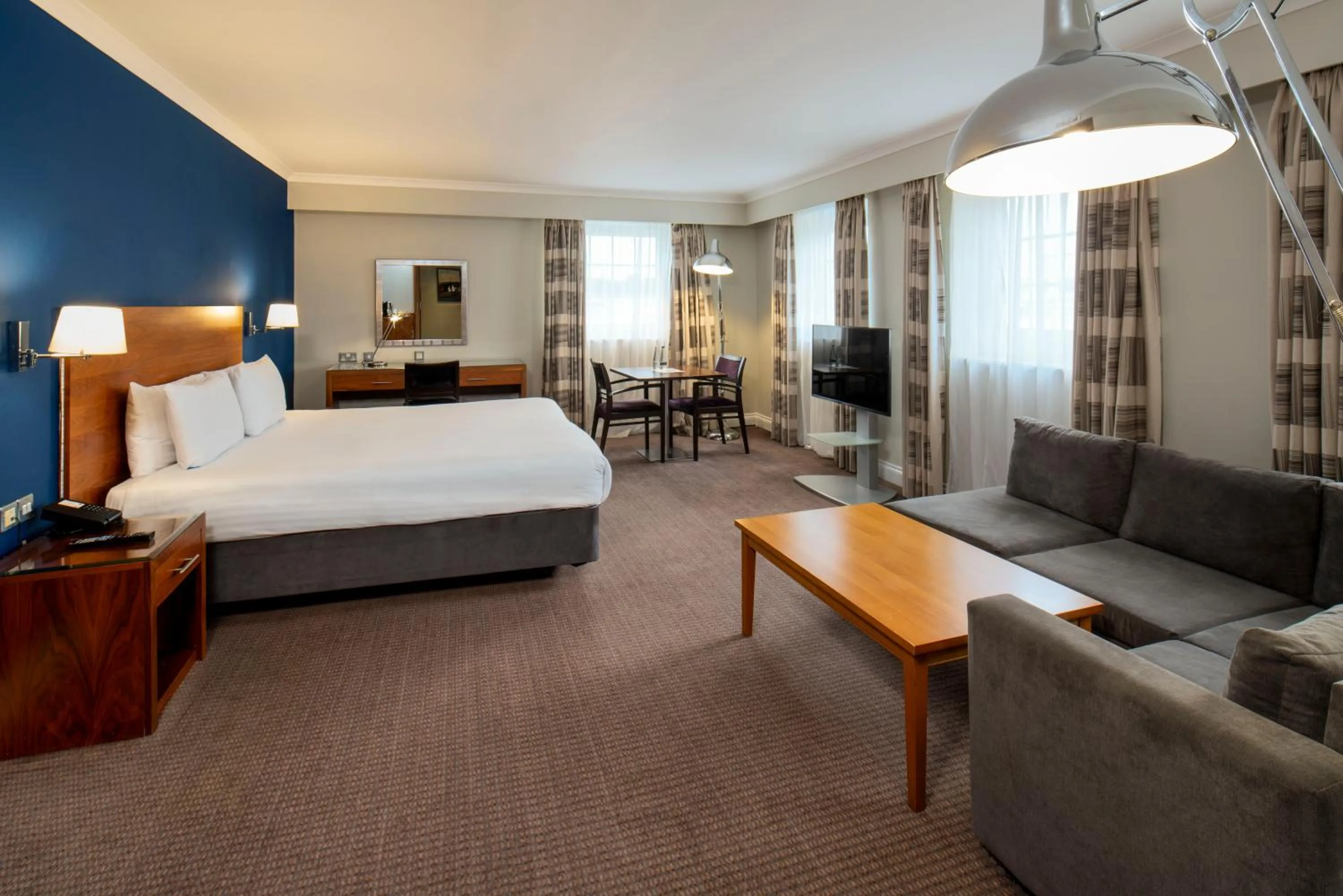 Bed in London Croydon Aerodrome Hotel, BW Signature Collection