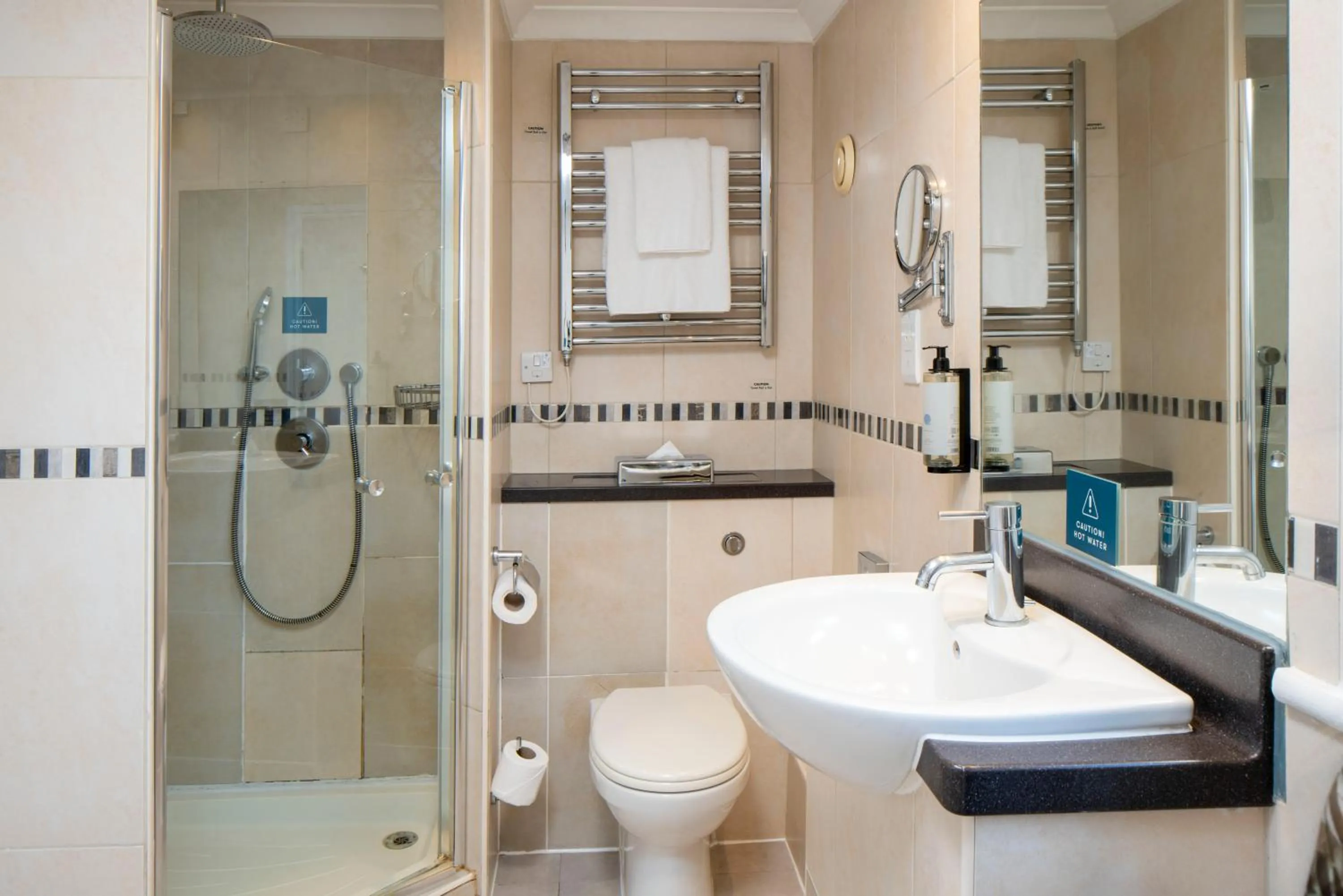 Toilet in London Croydon Aerodrome Hotel, BW Signature Collection