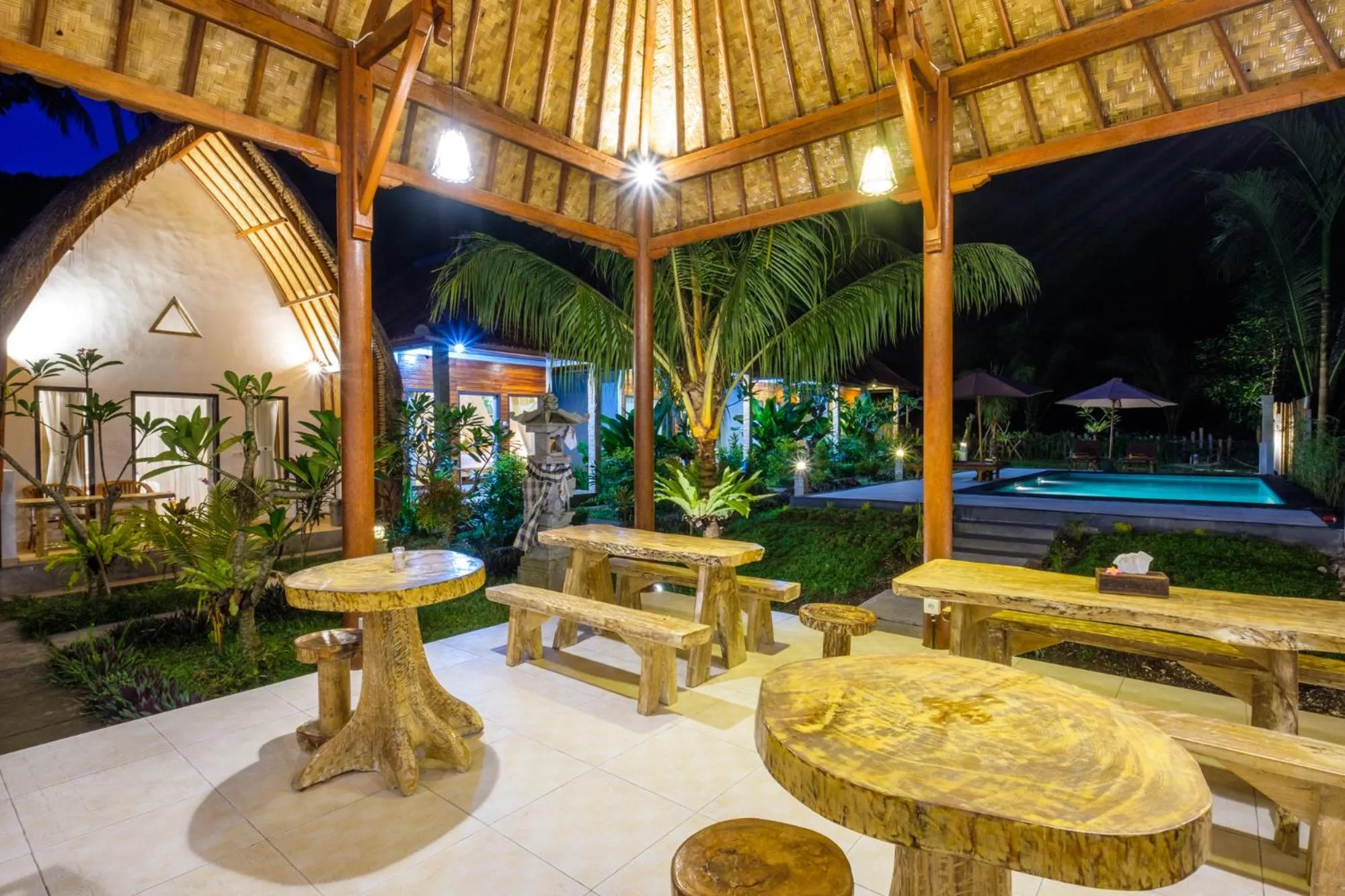 Crystal Bay Bungalows